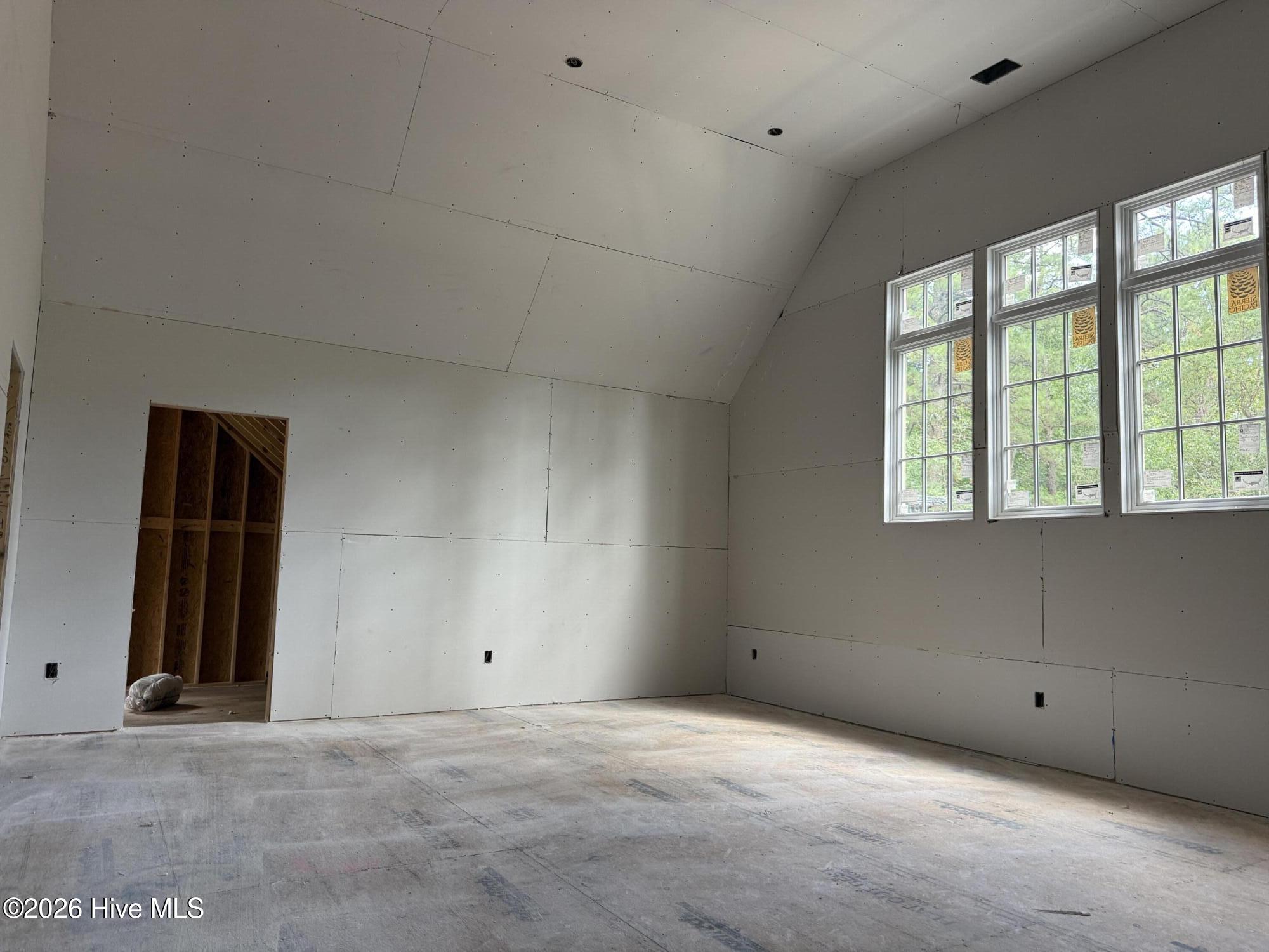 9 Middlebury Road Property Photo 18