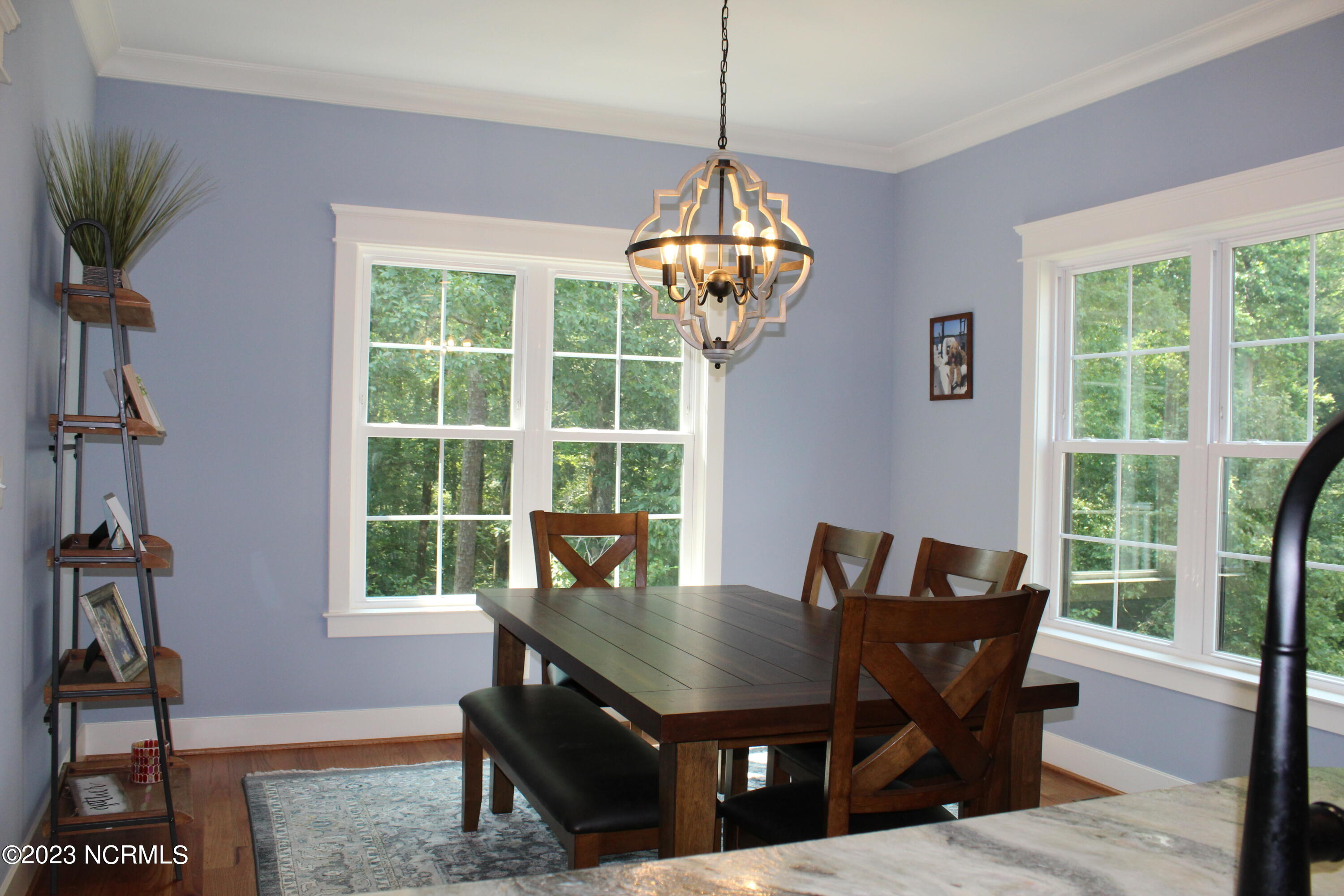 882 Live Oak Lane Property Photo 6