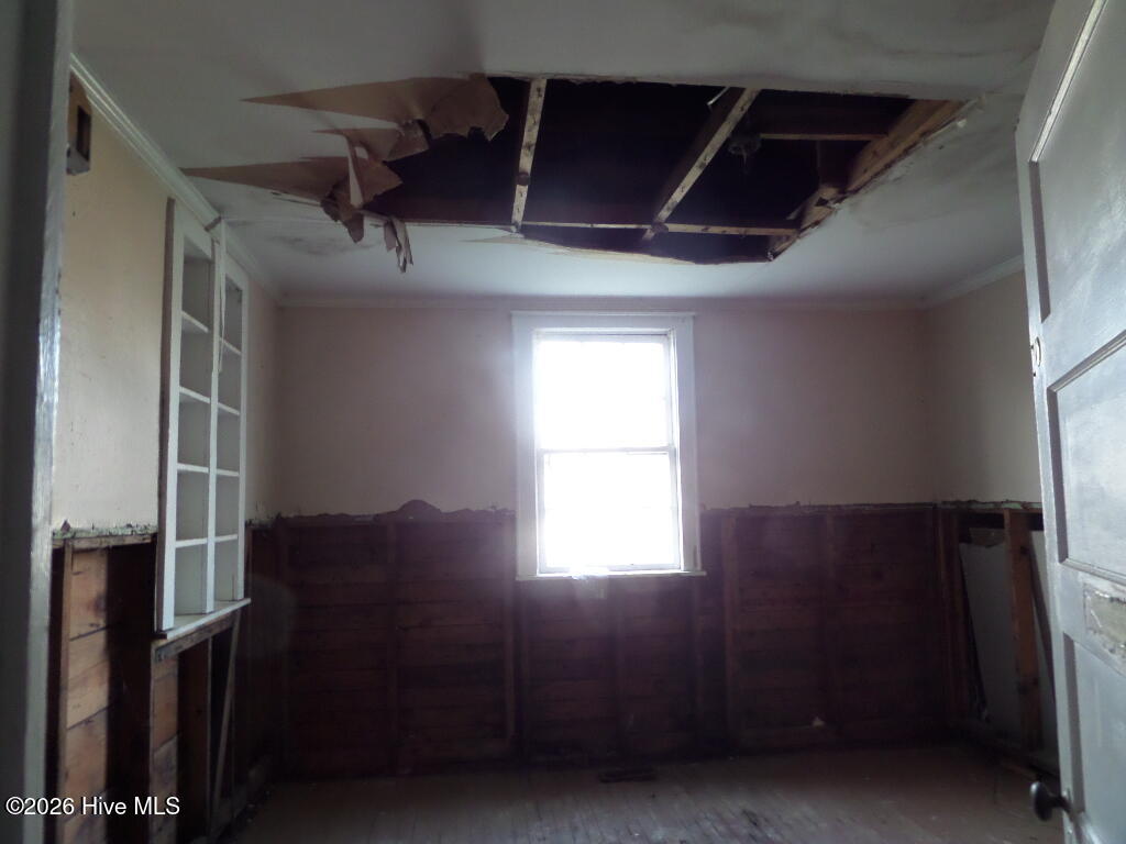 201 Ellington Street Property Photo 19