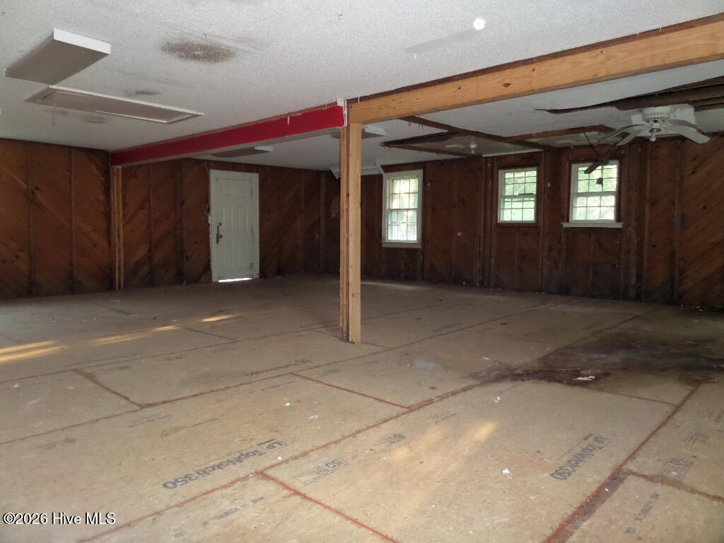 201 Ellington Street Property Photo 20