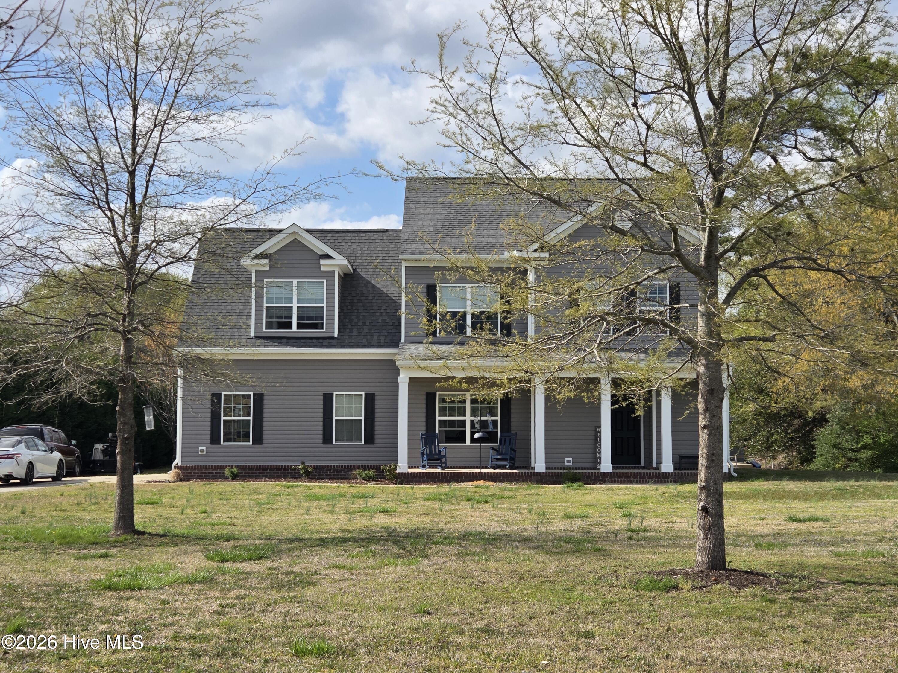 102 E Point Estates Road Property Photo 3