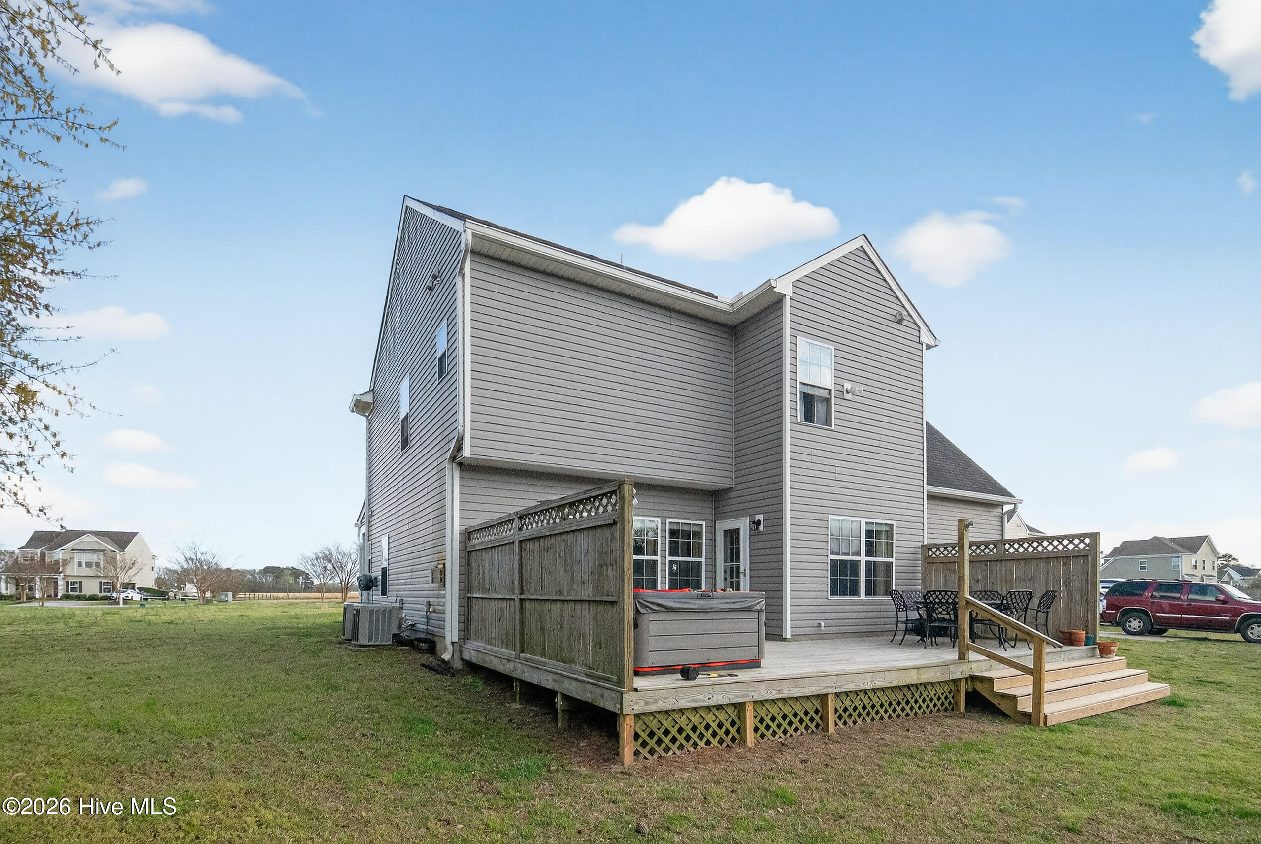 102 E Point Estates Road Property Photo 43