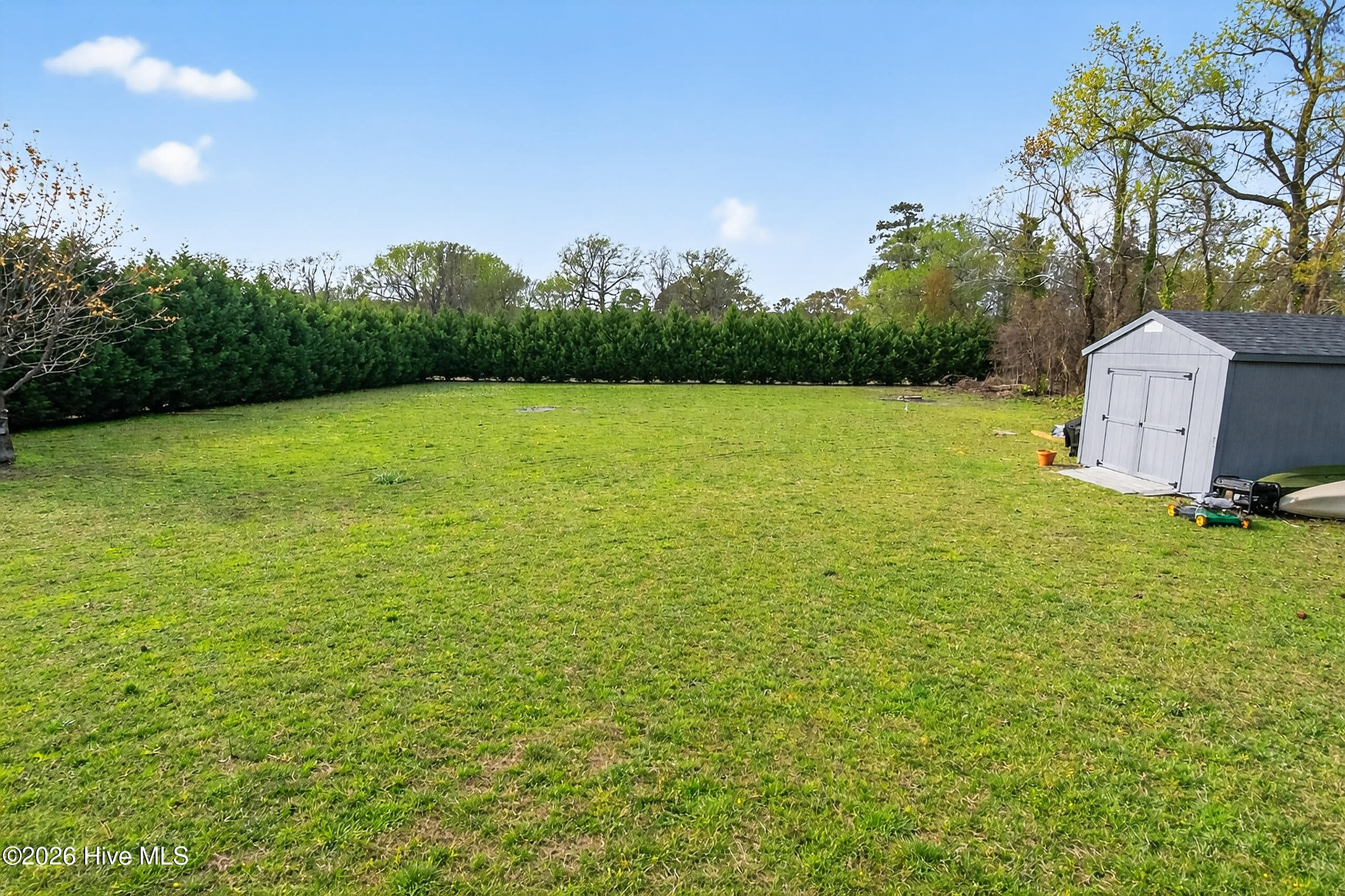 102 E Point Estates Road Property Photo 46