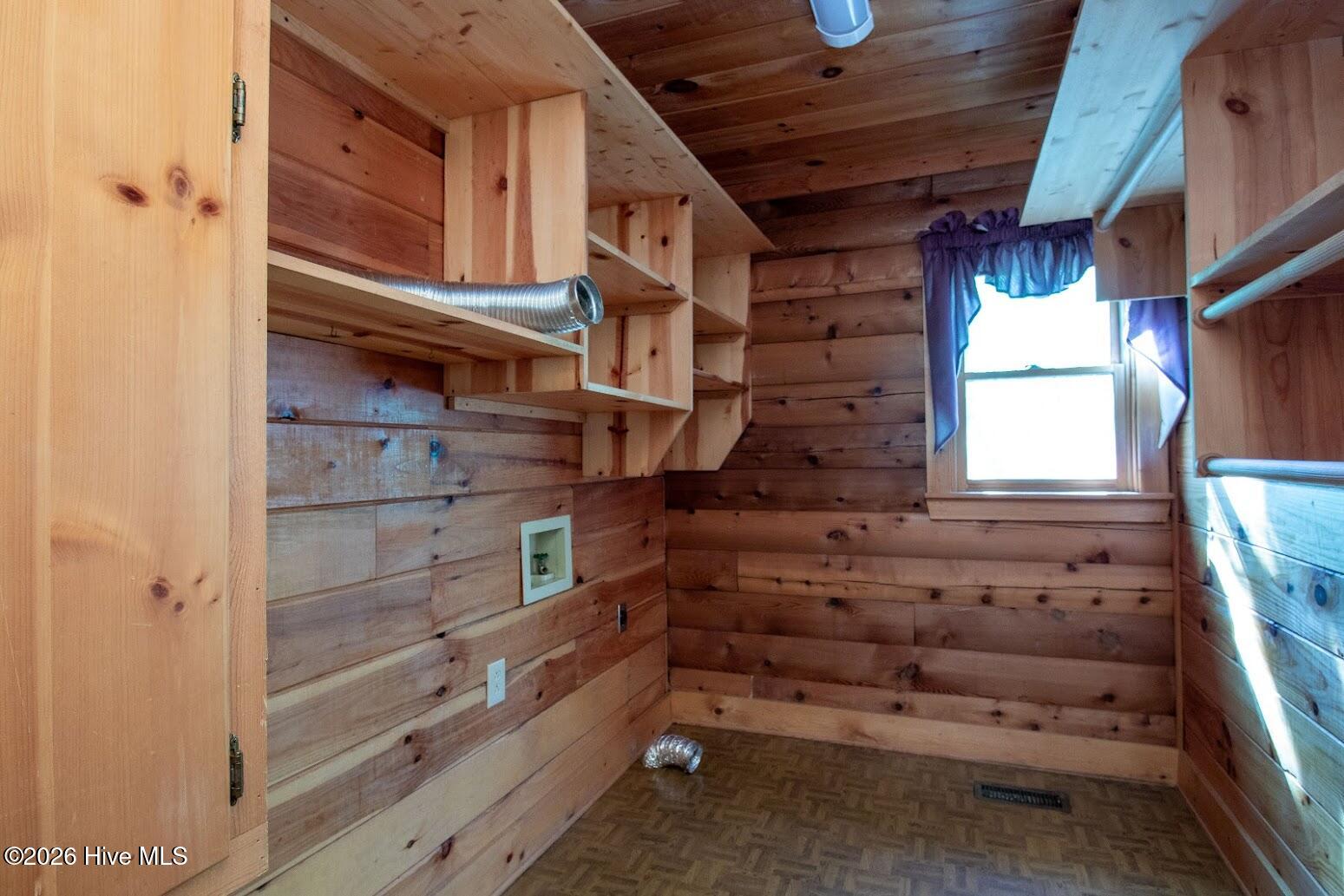 345 Rock Road Property Photo 11