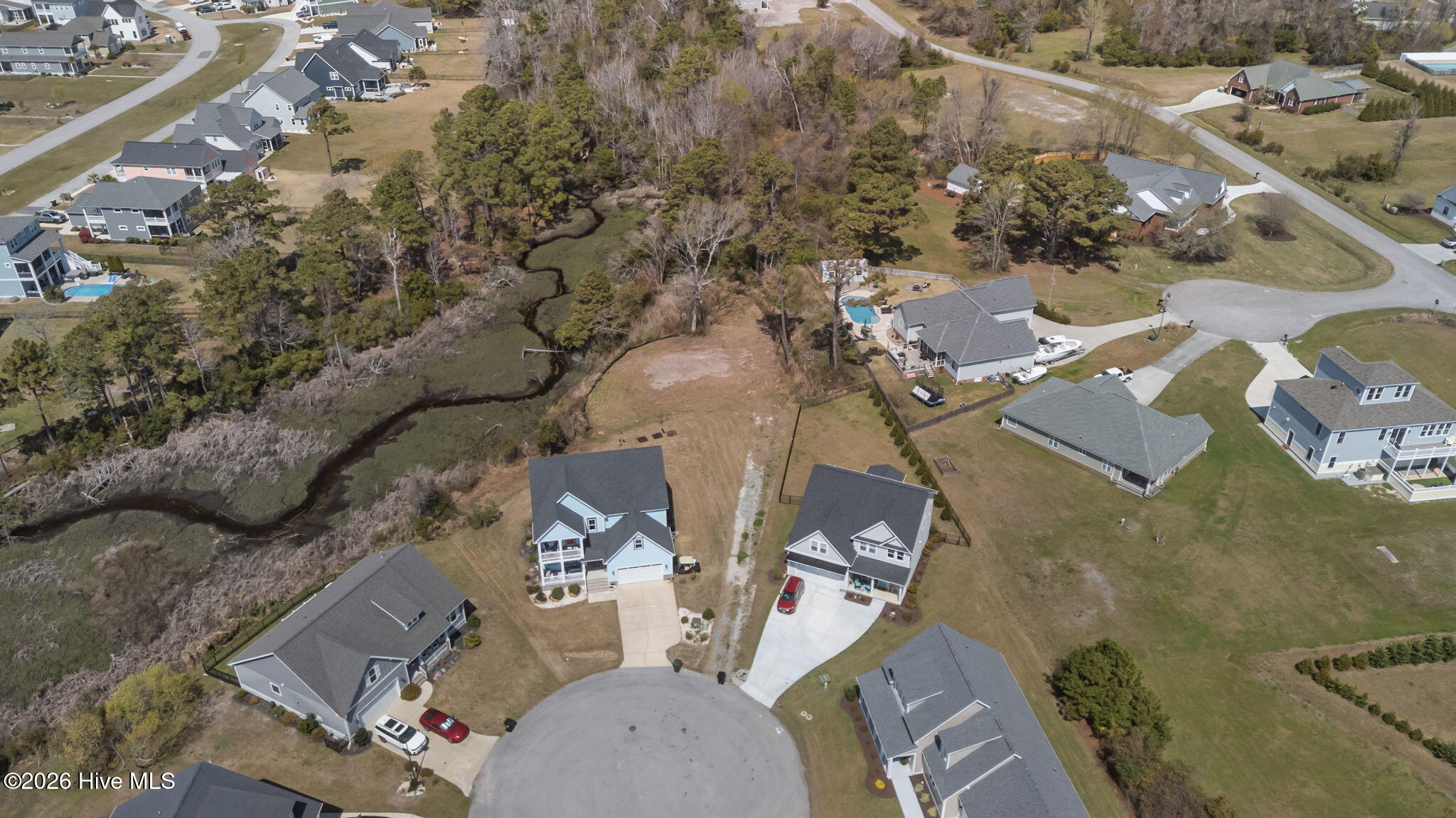 662 Fishermans Point Property Photo 12