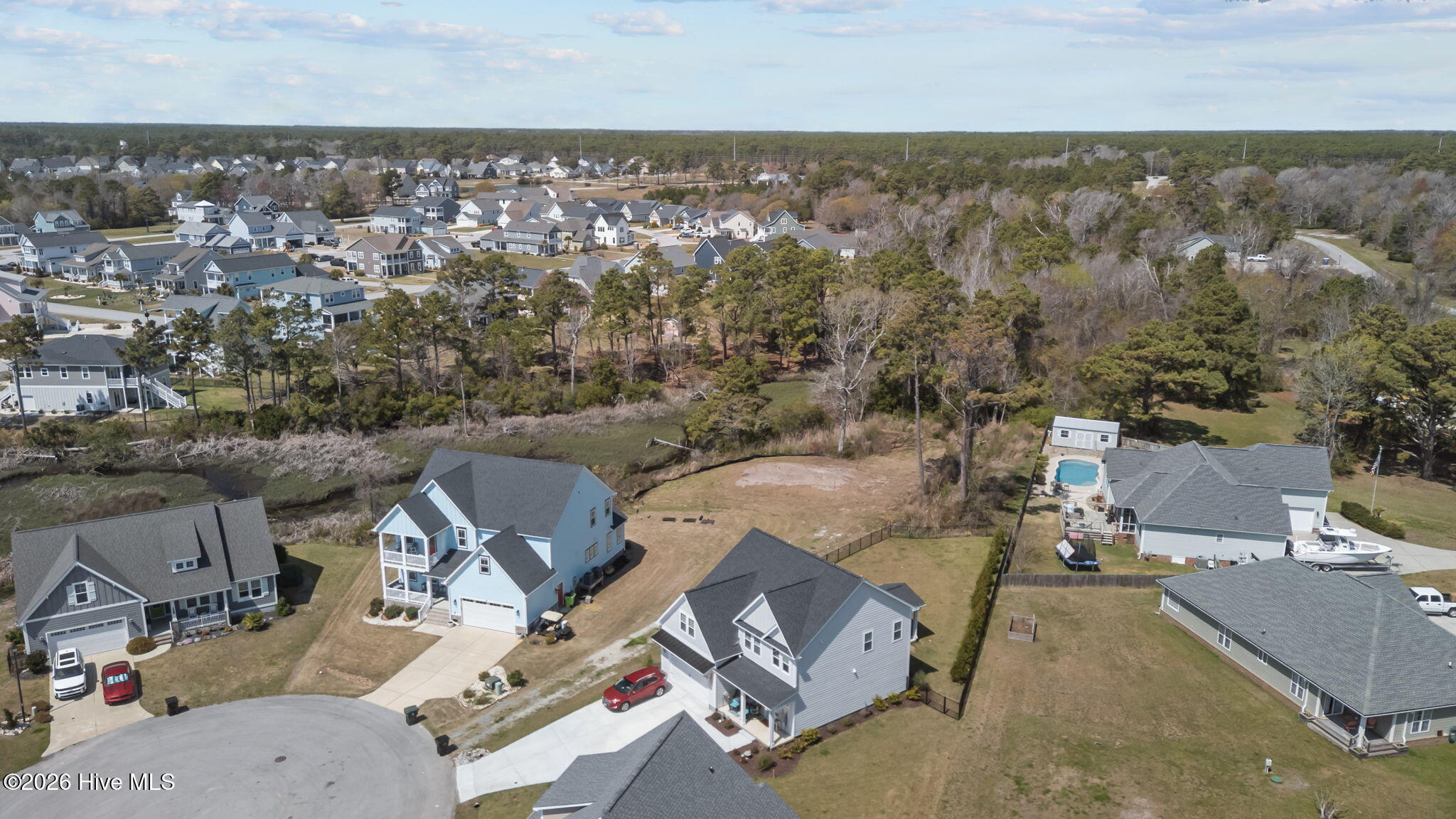 662 Fishermans Point Property Photo 13