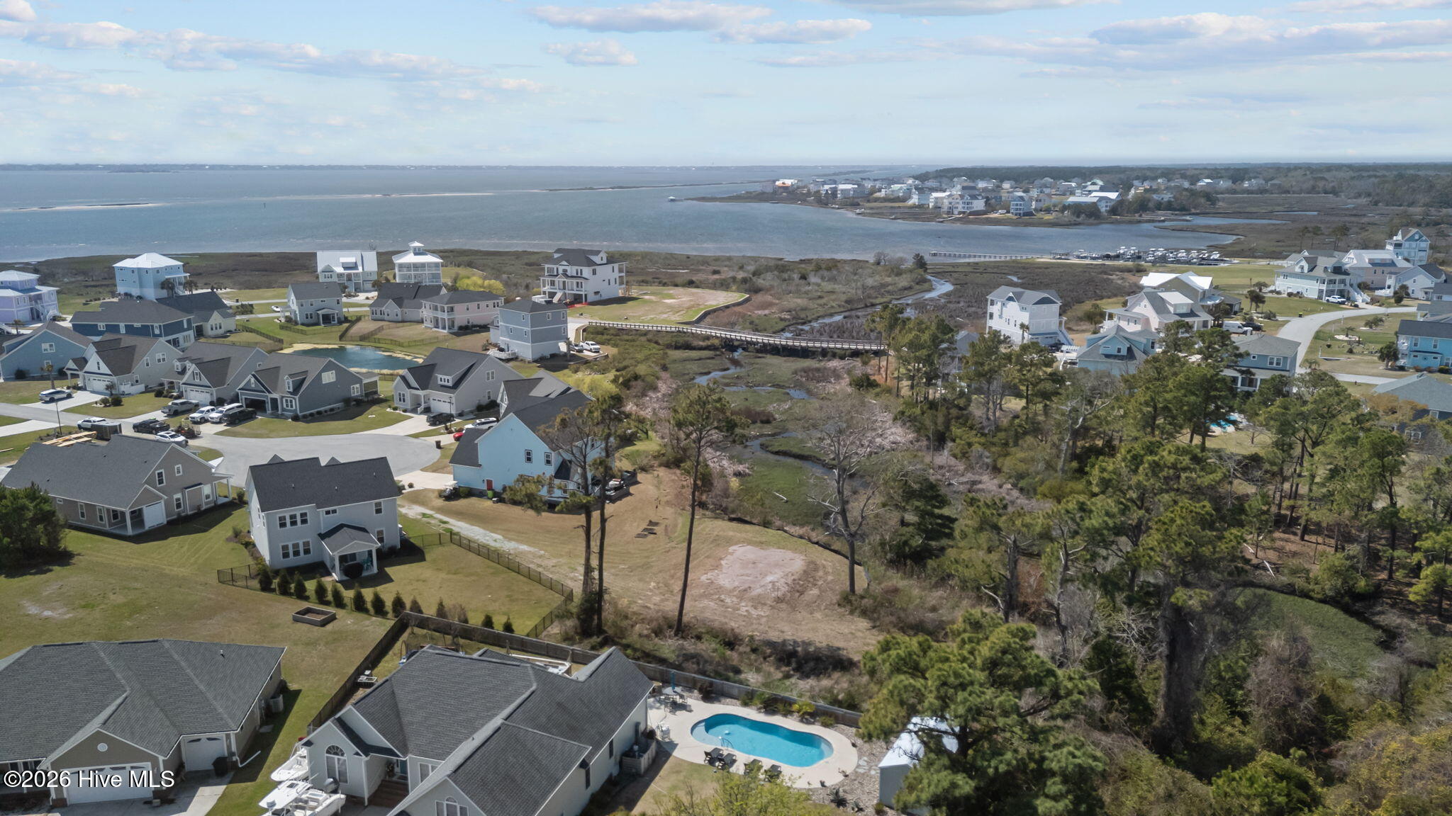 662 Fishermans Point Property Photo 16