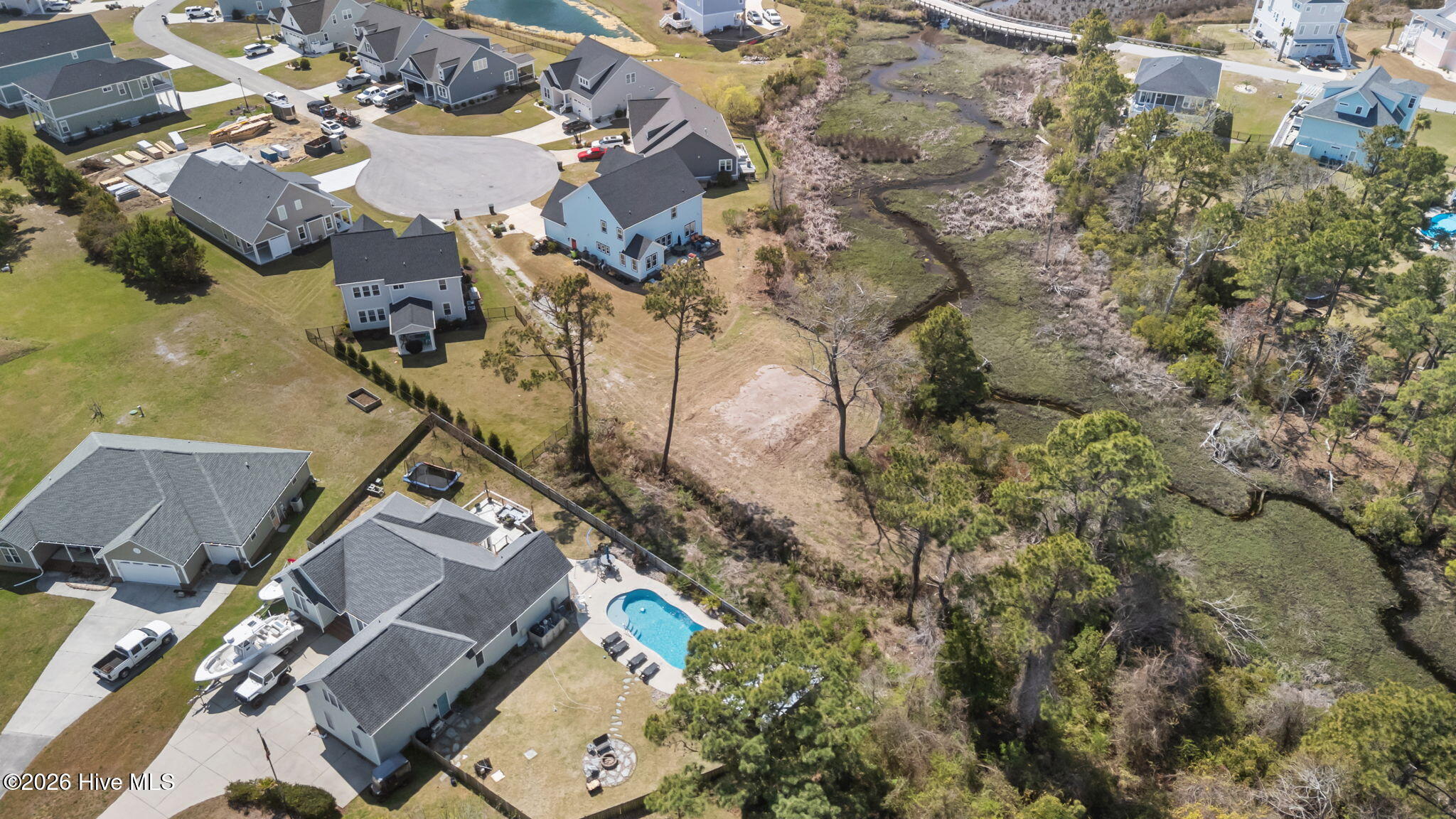 662 Fishermans Point Property Photo 17