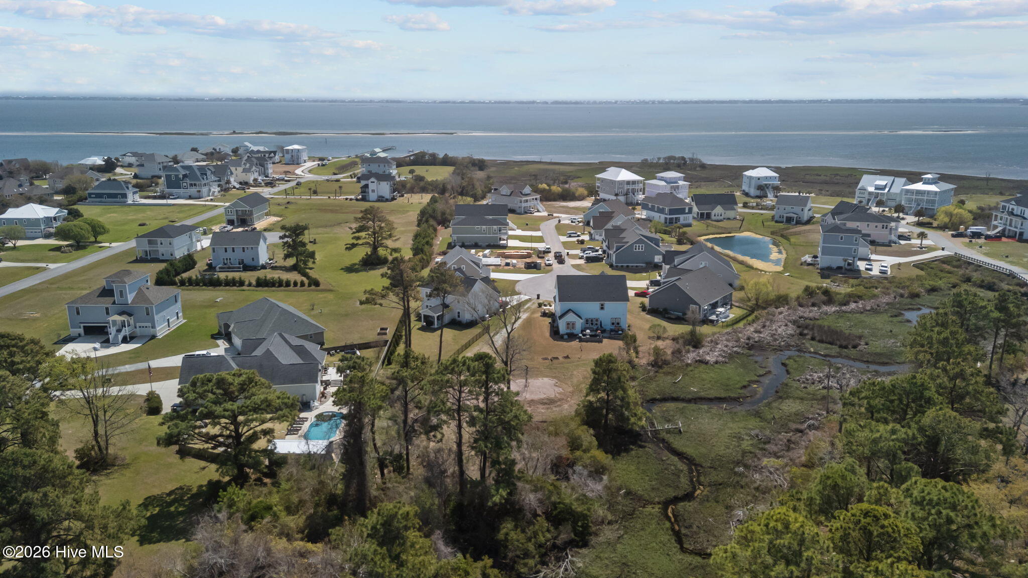 662 Fishermans Point Property Photo 18