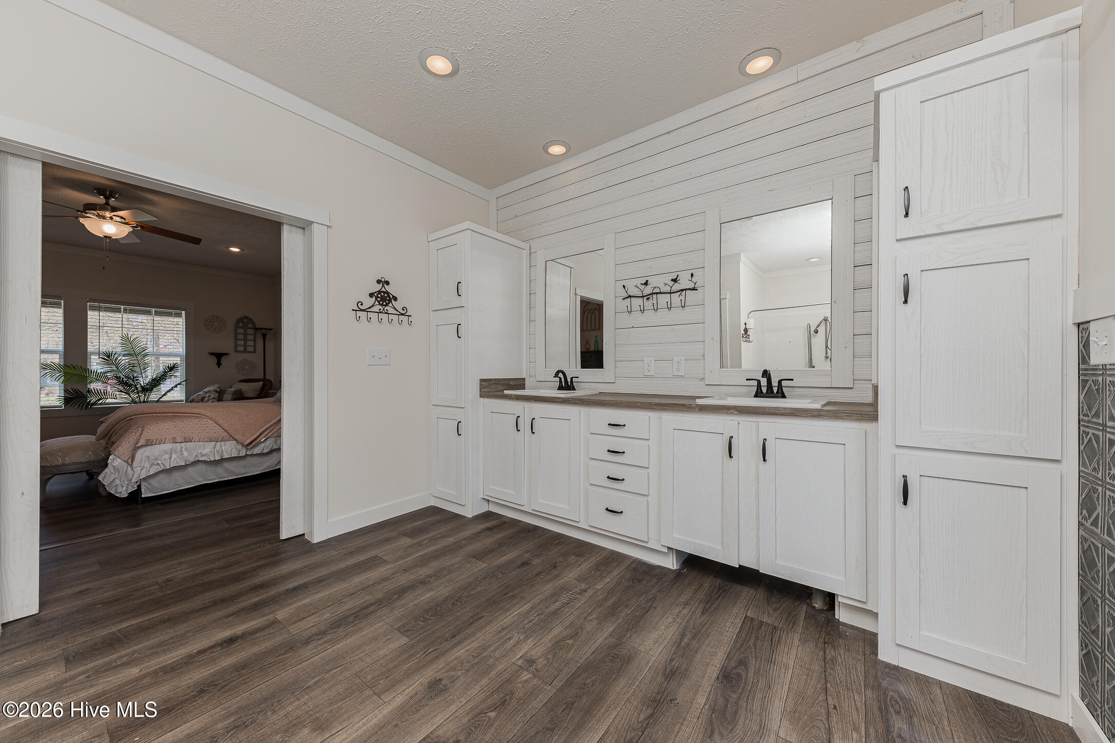 125 Lejeune Road Property Photo 44