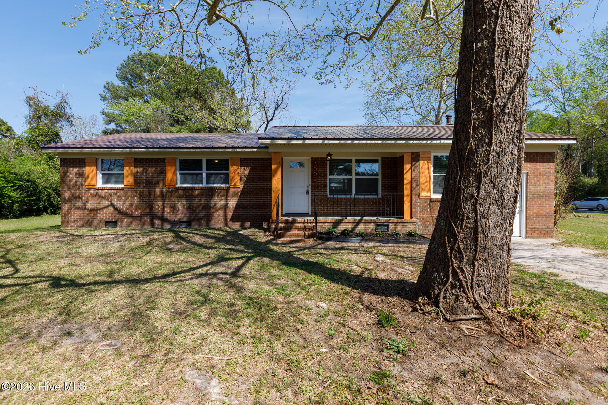1002 Able Street Property Photo 1