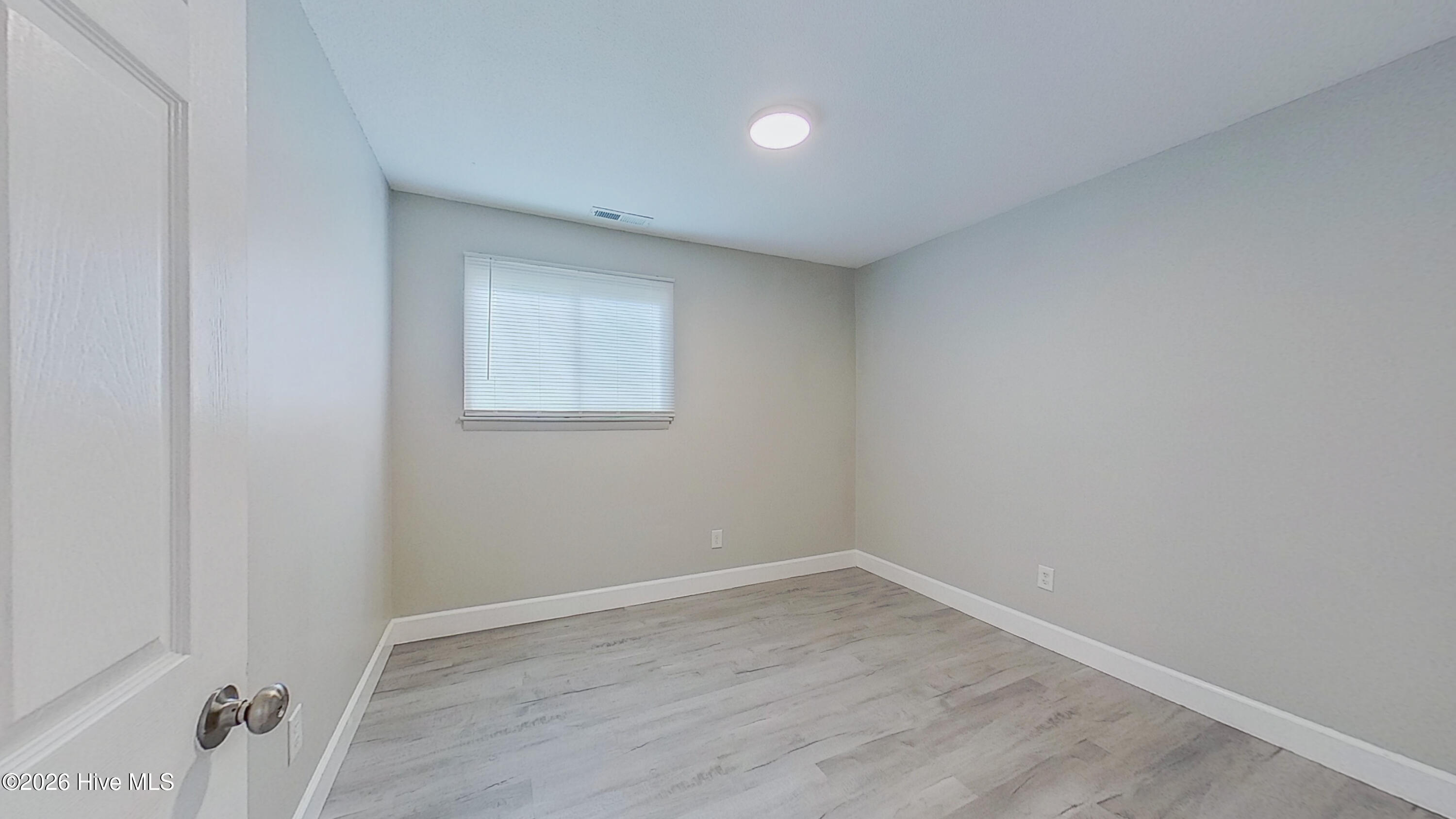 200 Dale Drive Property Photo 32