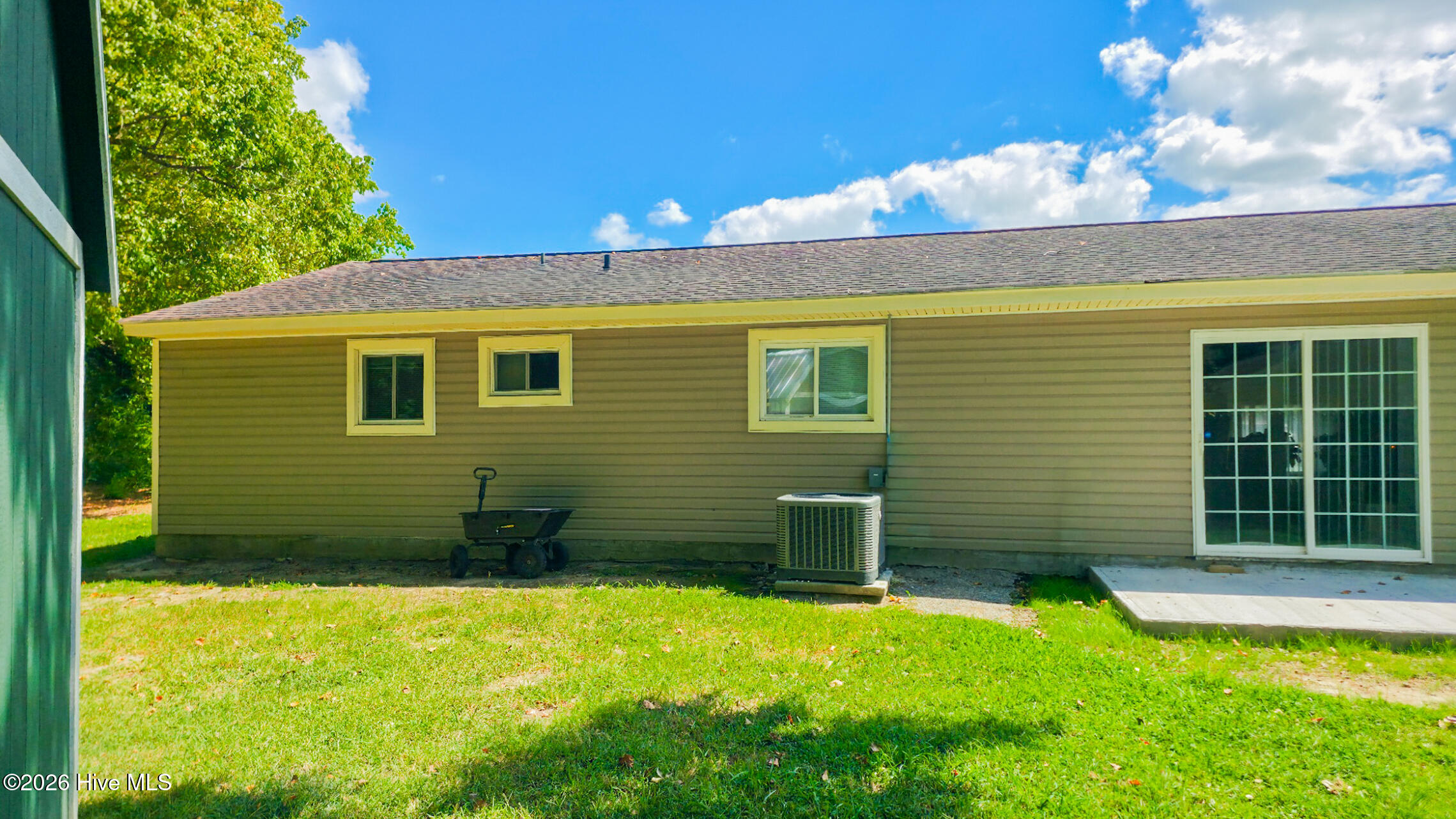 200 Dale Drive Property Photo 41