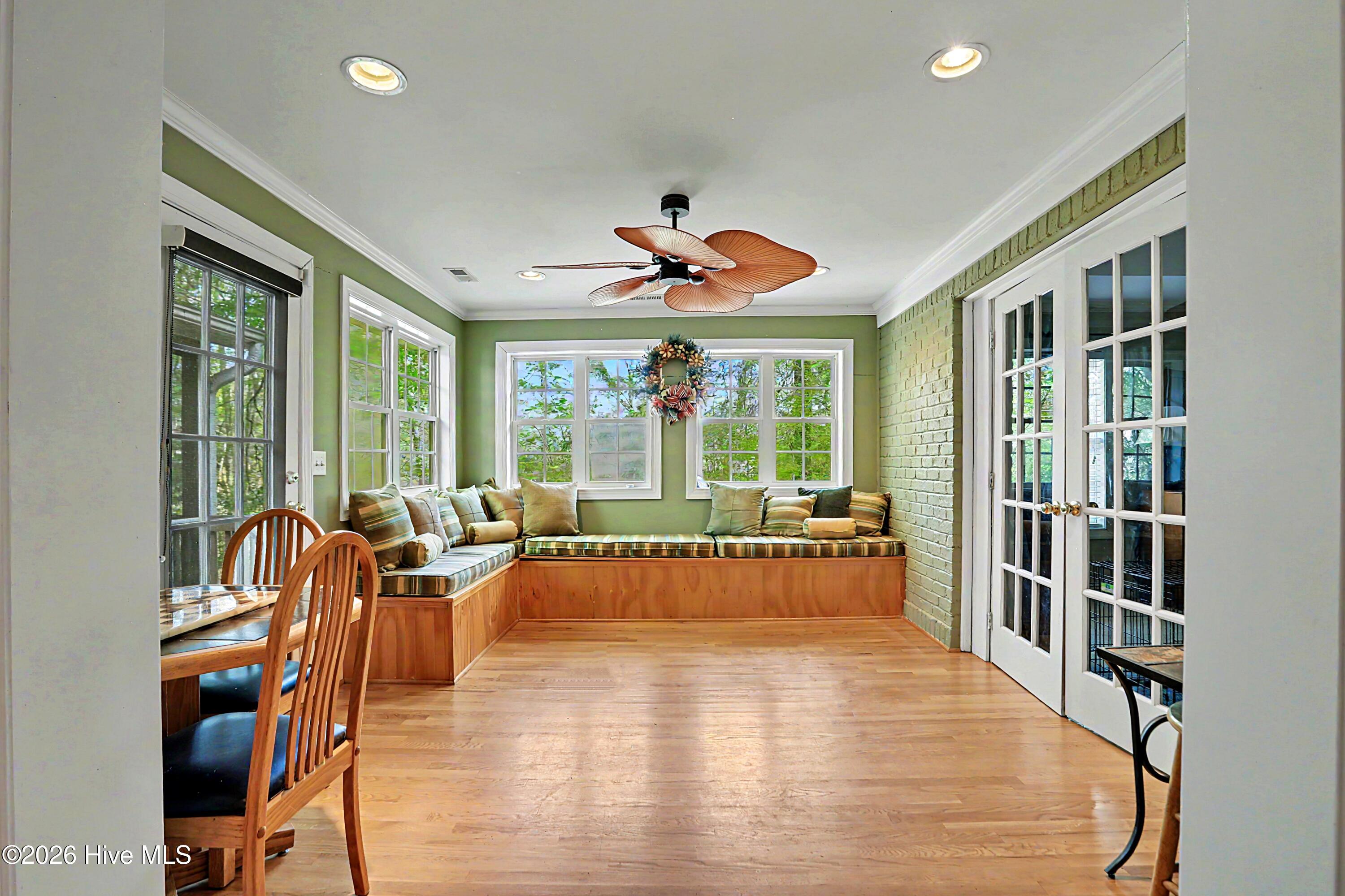 4127 Cape Landing Road Property Photo 7