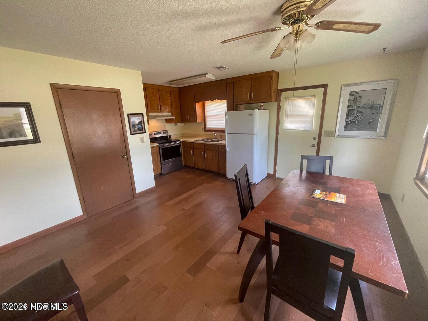 141 Ne 33rd Street Property Photo 8