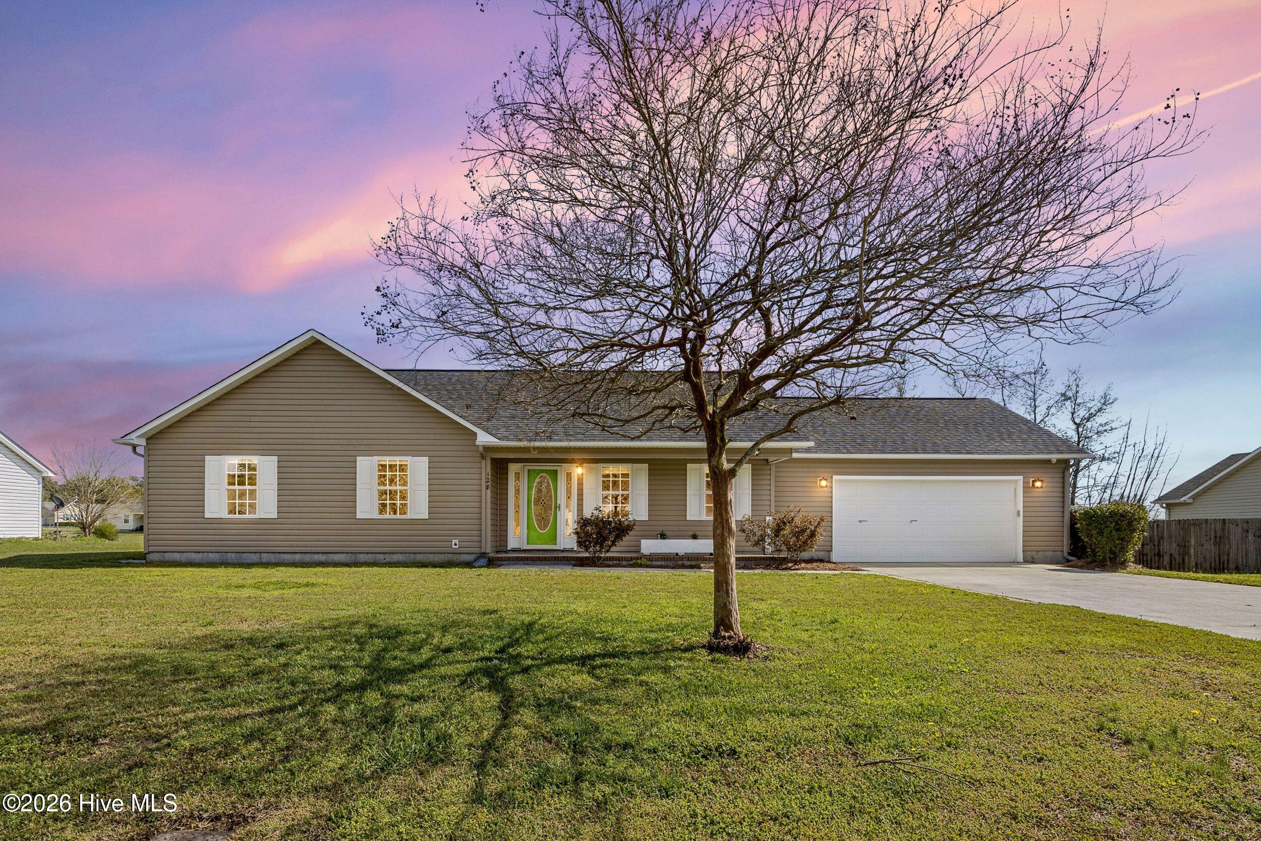 128 Airleigh Place Property Photo 1