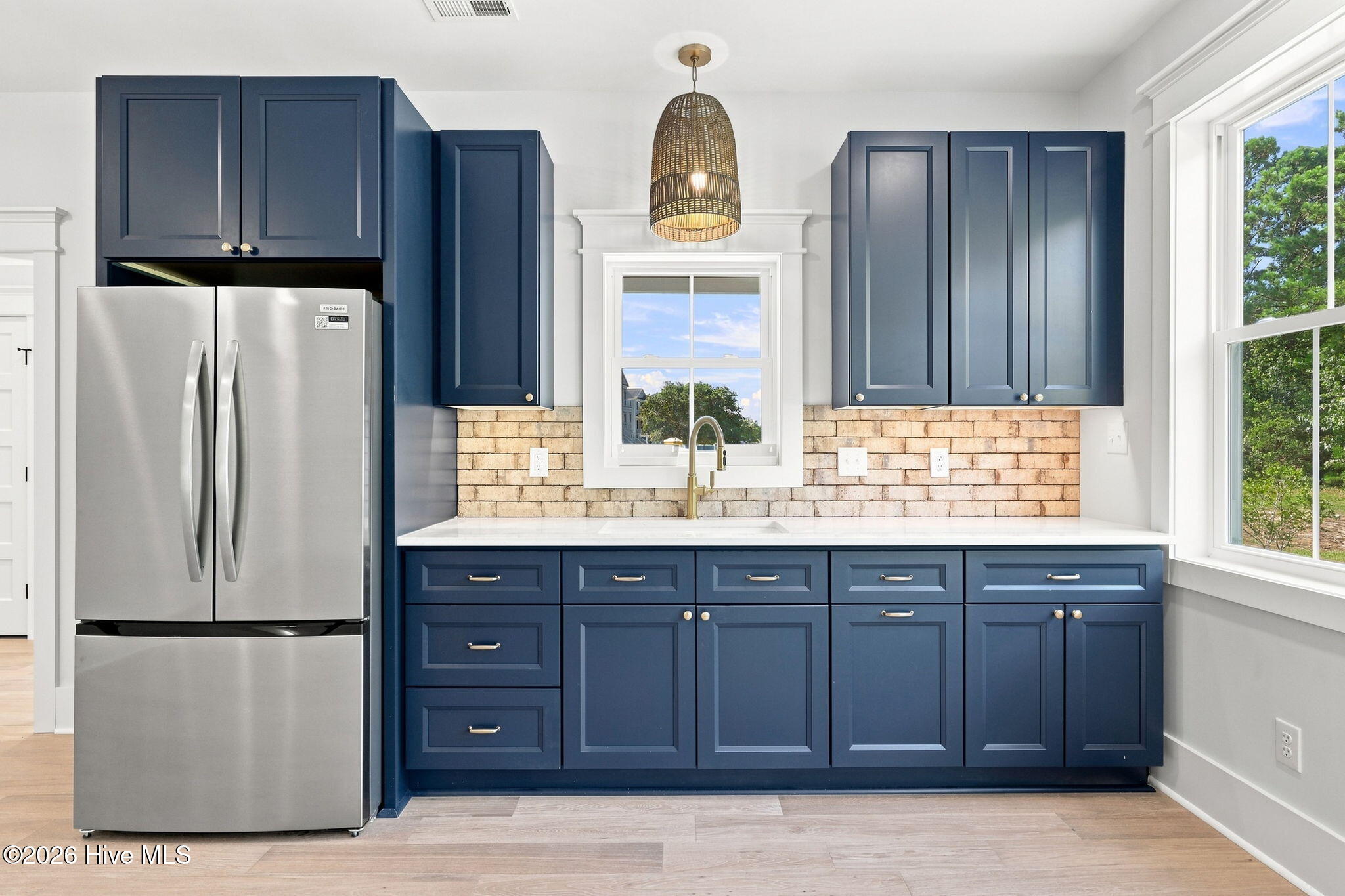 244 Colleton Square Property Photo 39
