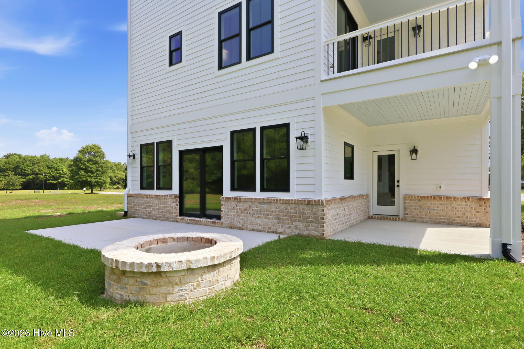 244 Colleton Square Property Photo 43