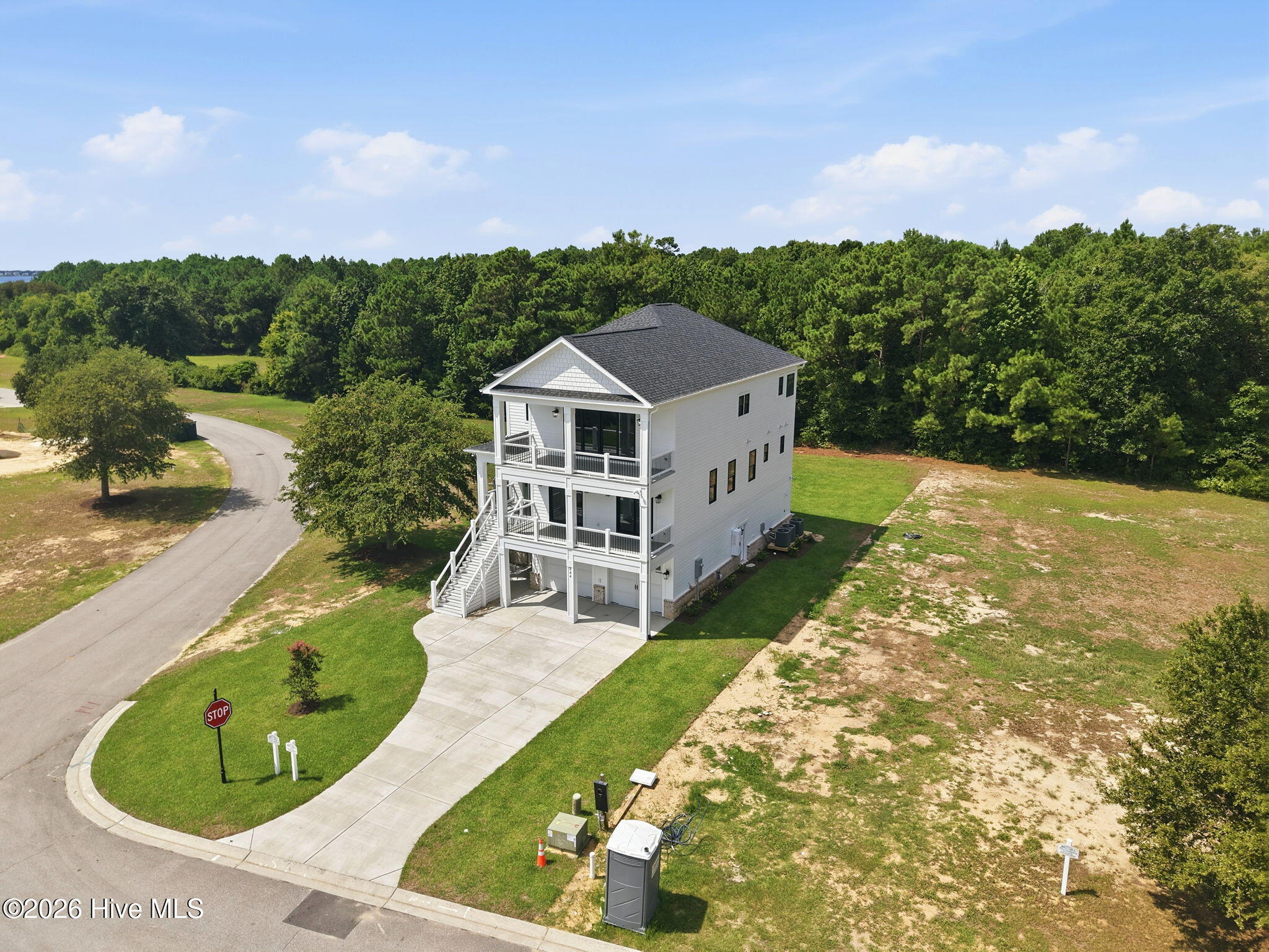 244 Colleton Square Property Photo 49