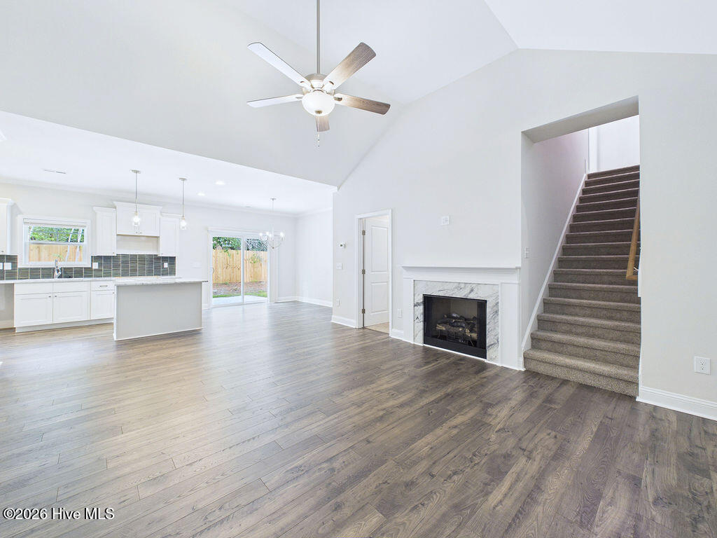209 Telluride Court Property Photo 3