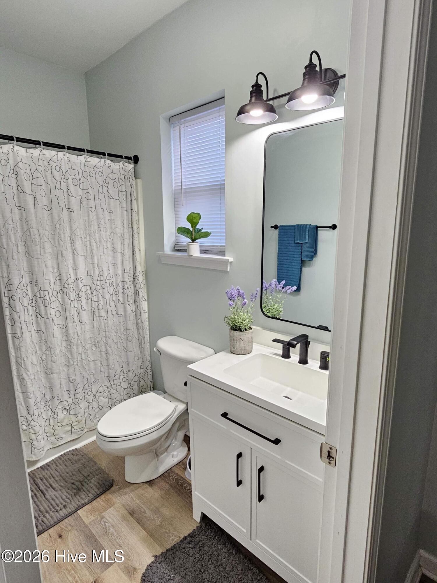 808 N 5th Avenue Property Photo 9