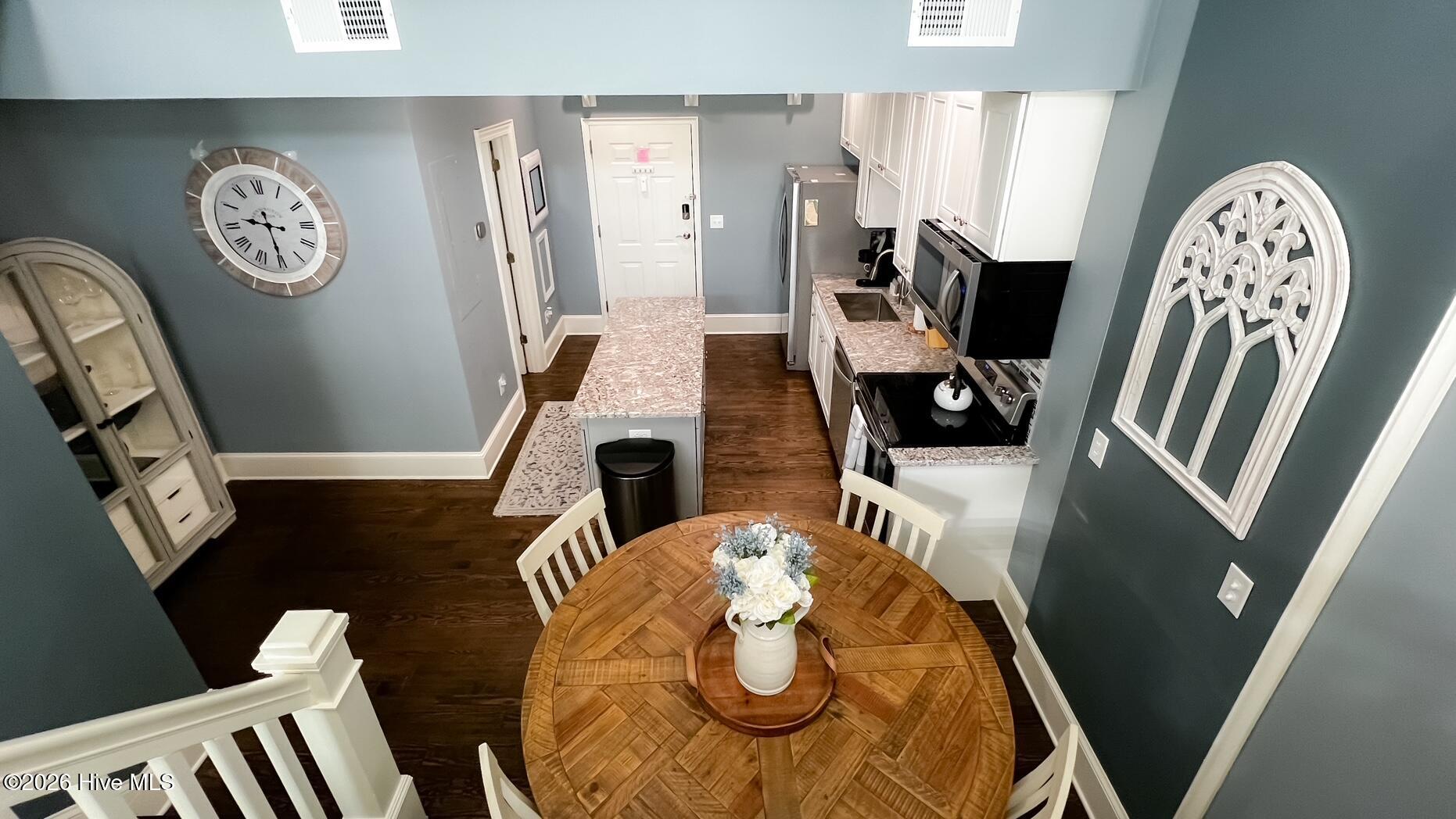 21 N Front Street 3d-1 Property Photo 6