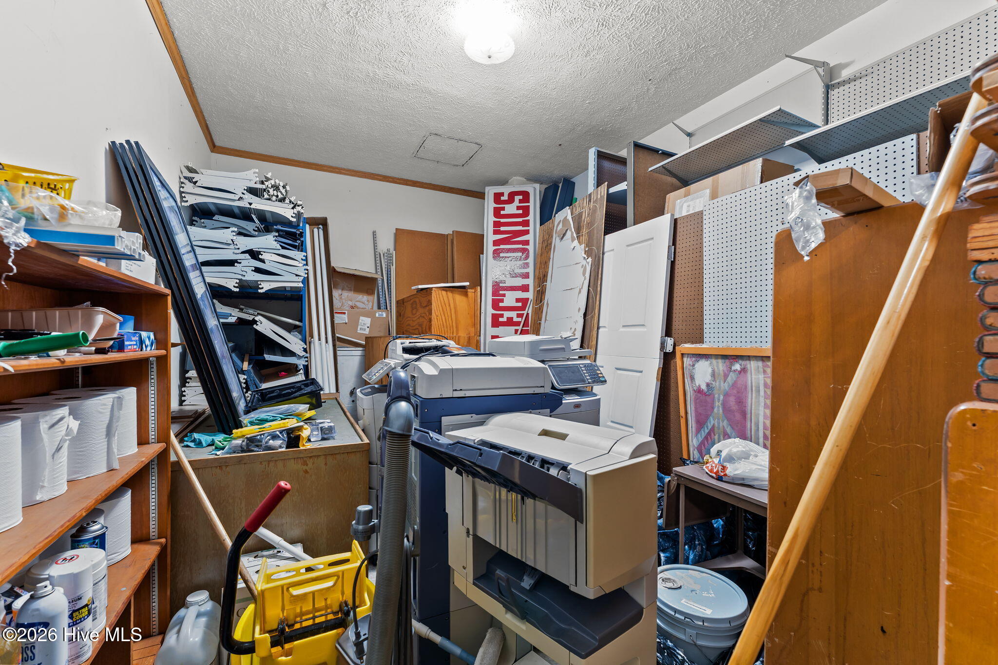 402-406b Harris Avenue Property Photo 27