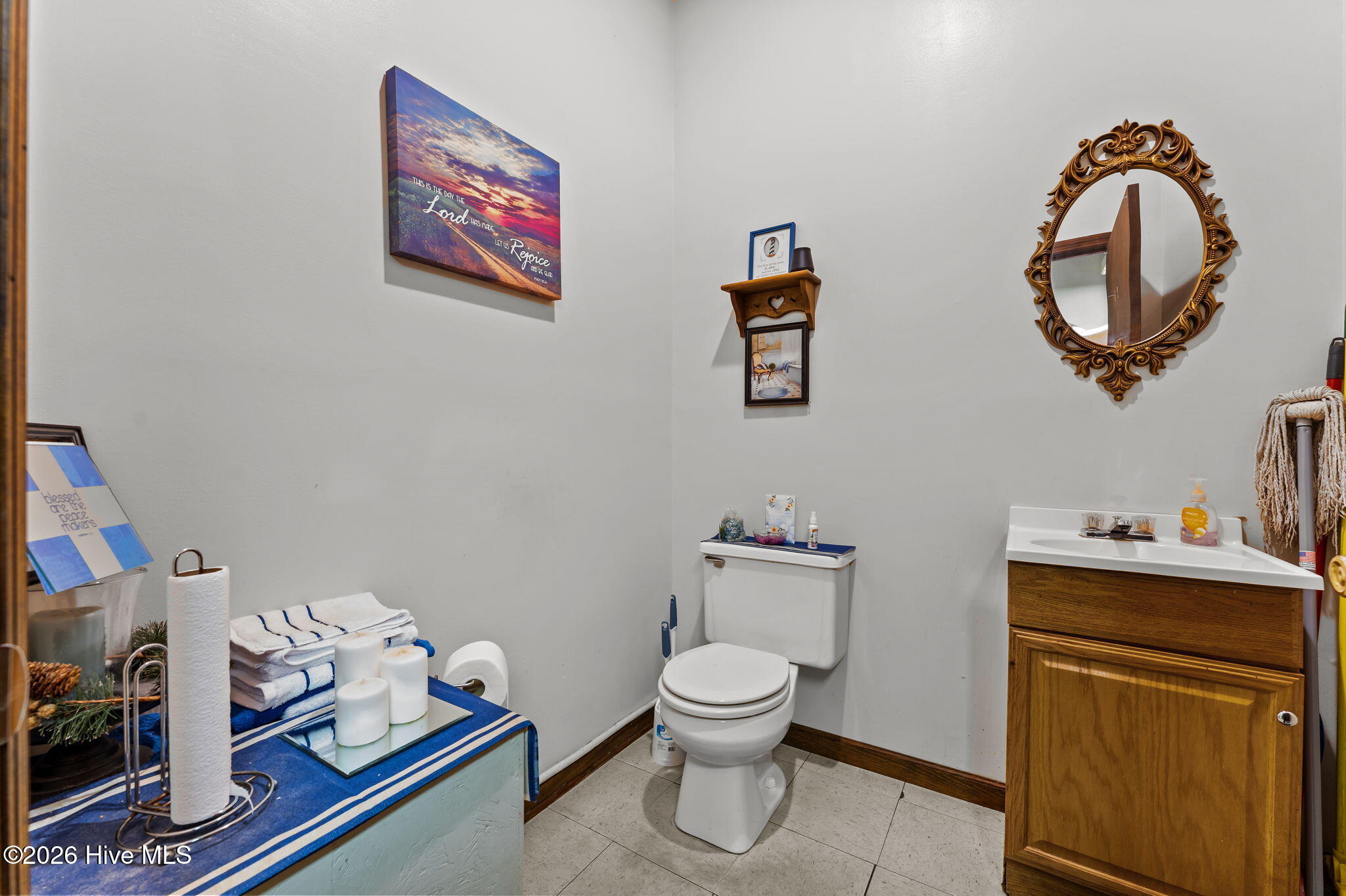 402-406b Harris Avenue Property Photo 58