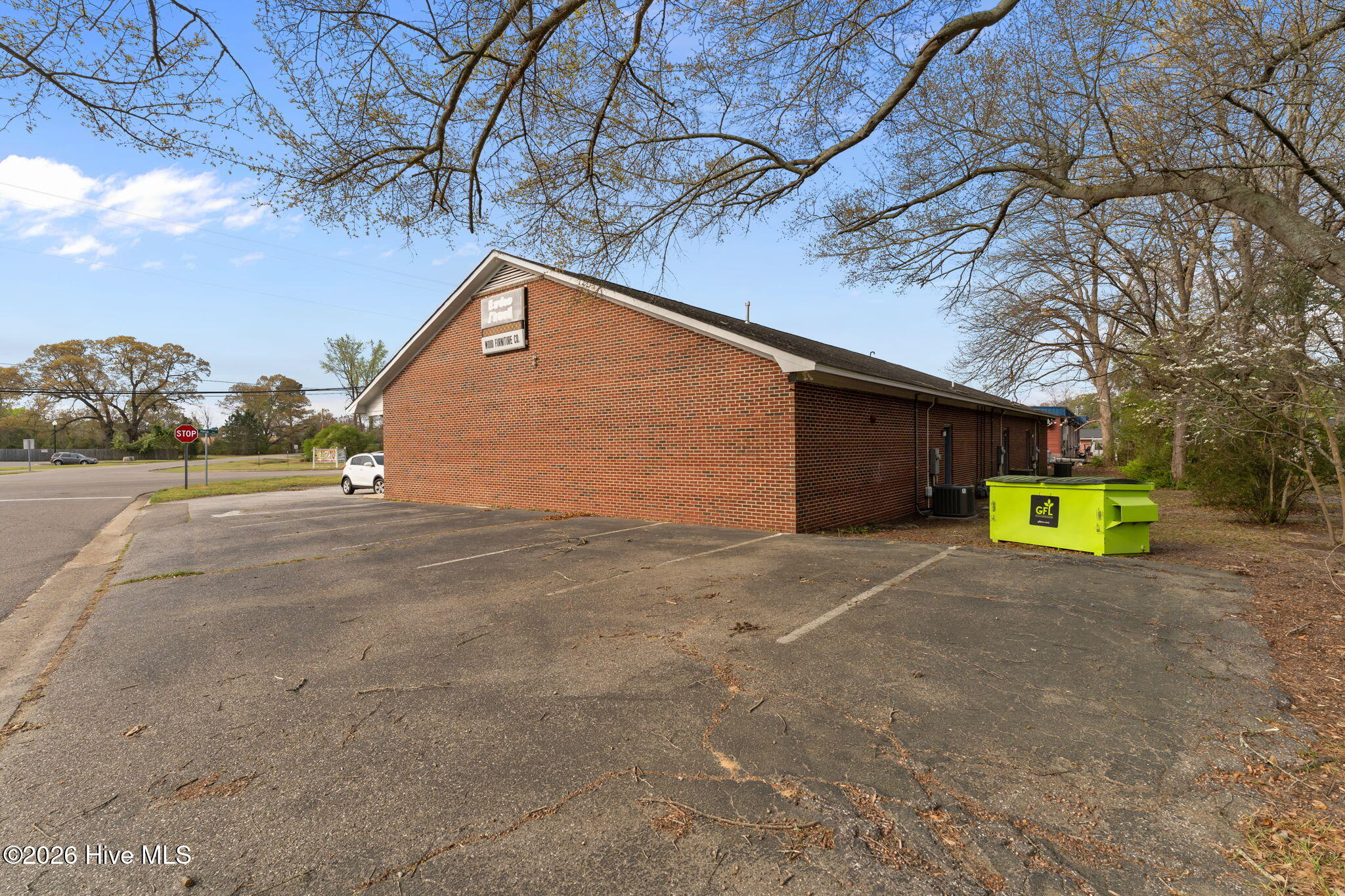 402-406b Harris Avenue Property Photo 65