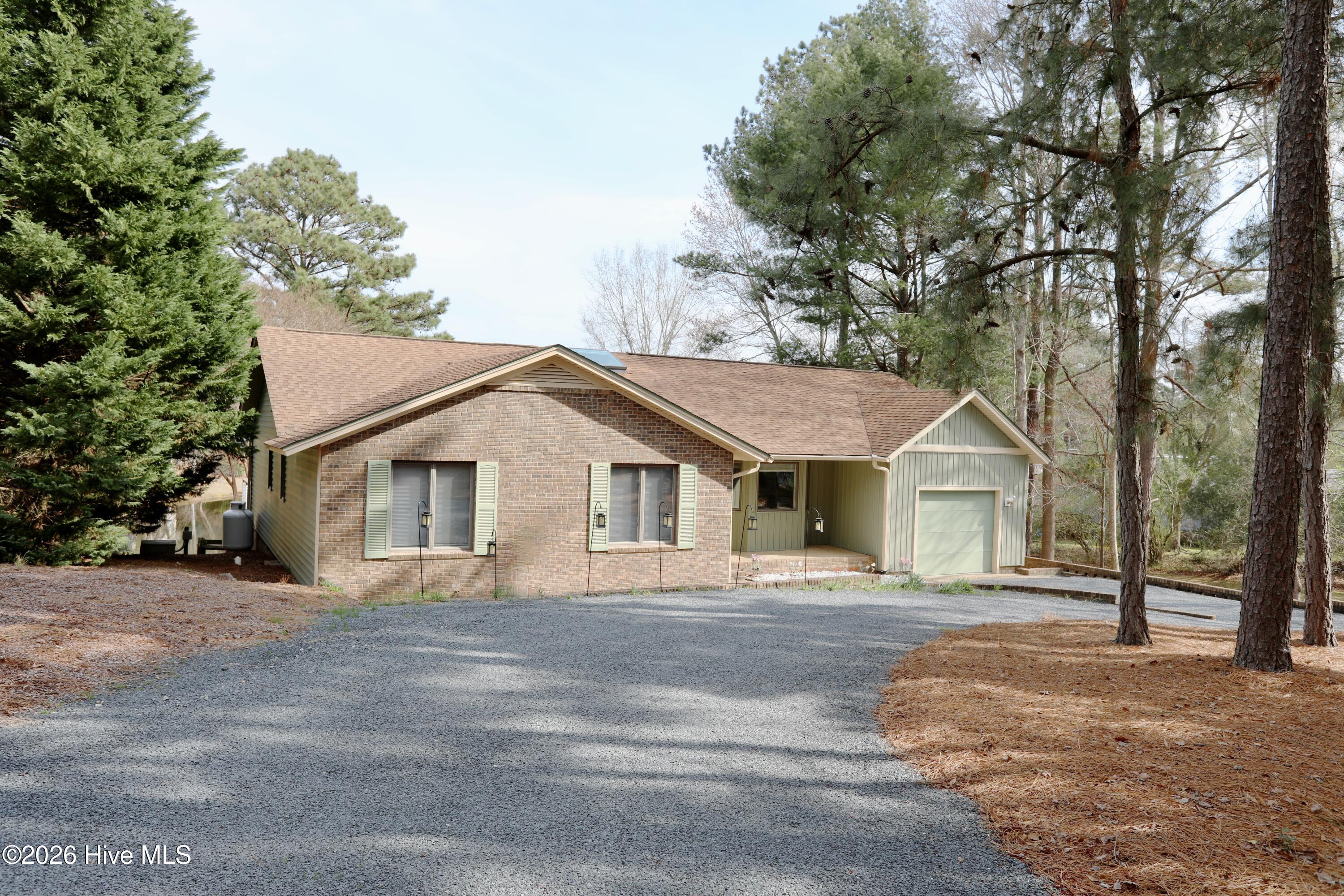 116 Shagbark Court Property Photo 1
