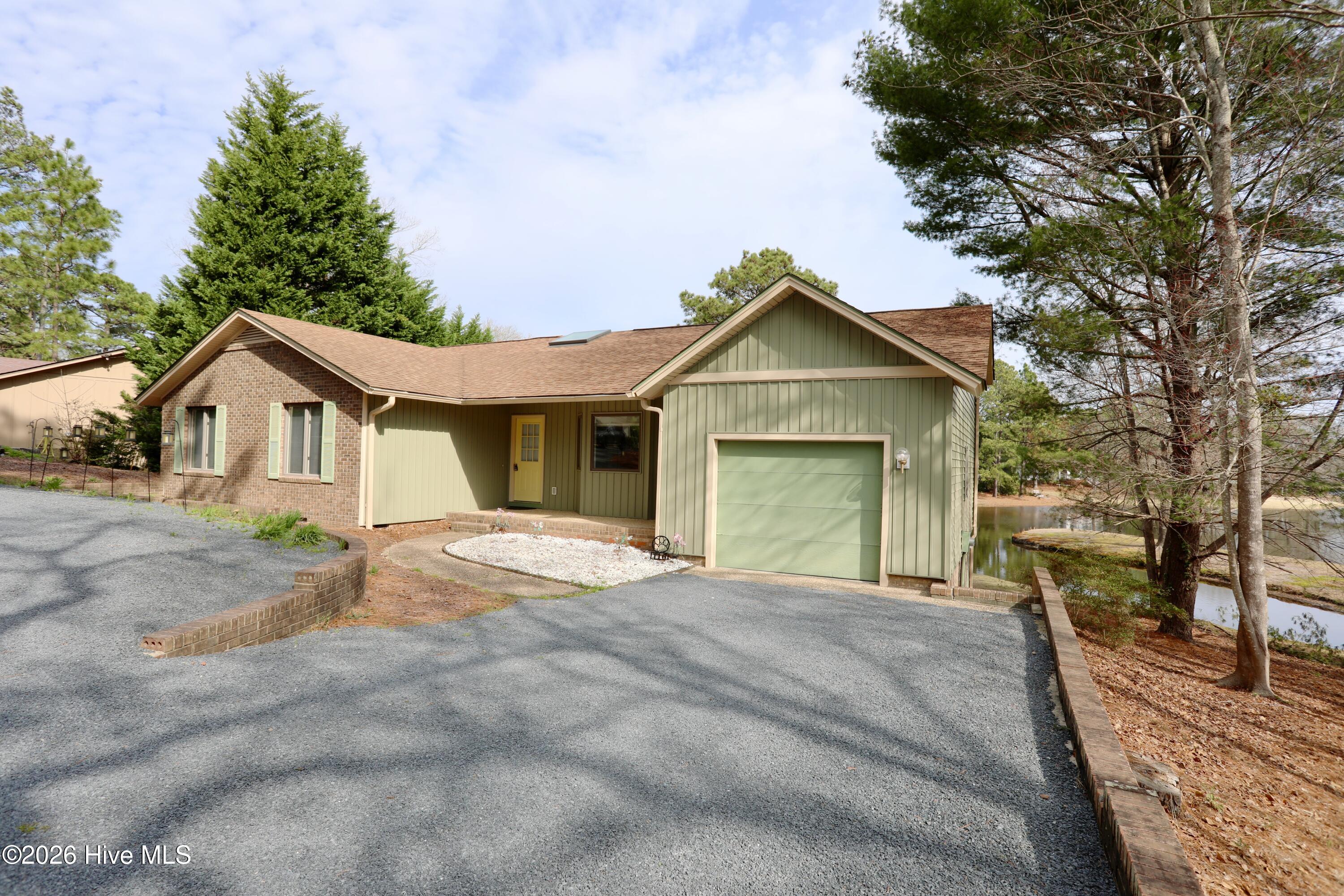116 Shagbark Court Property Photo 3
