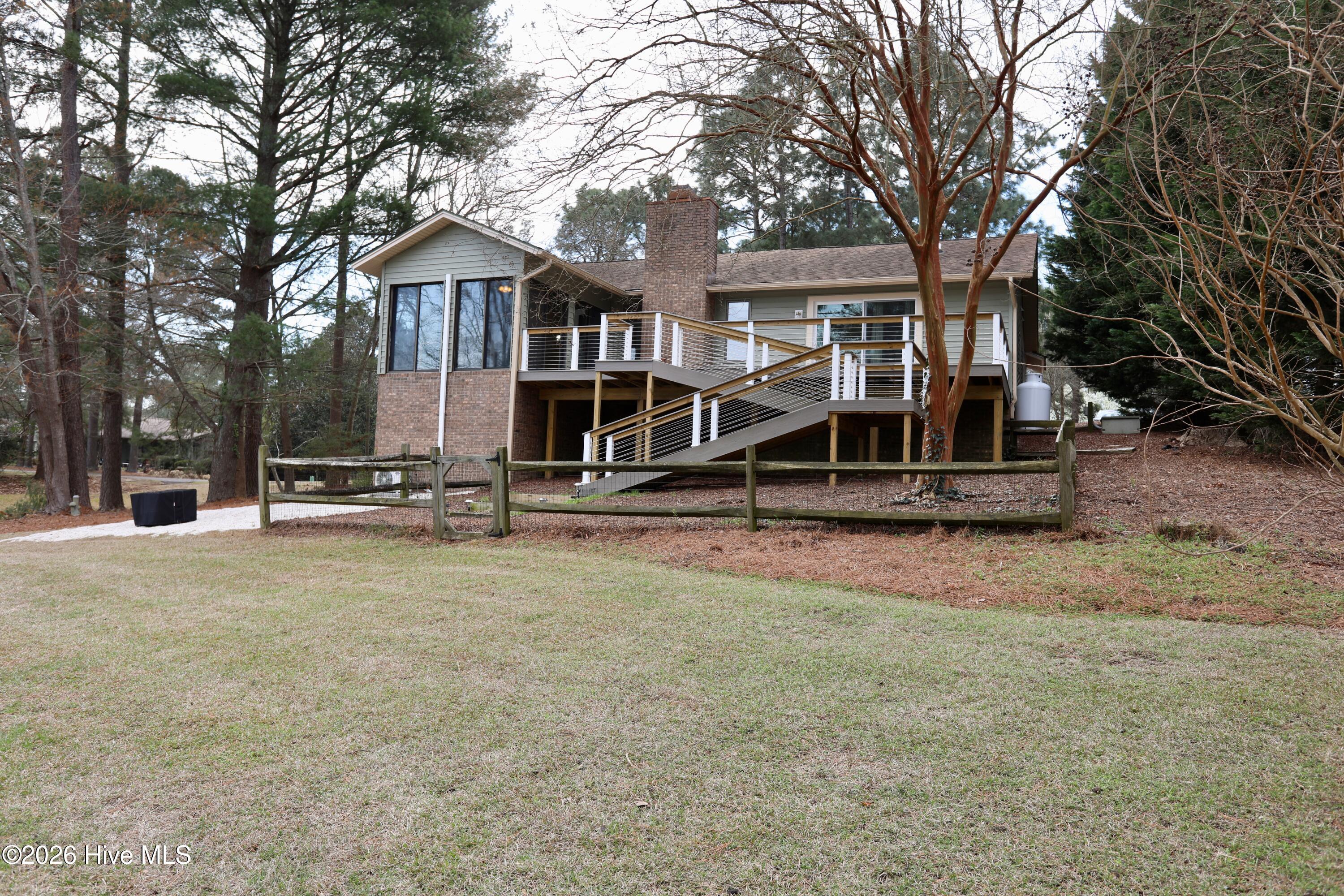 116 Shagbark Court Property Photo 15