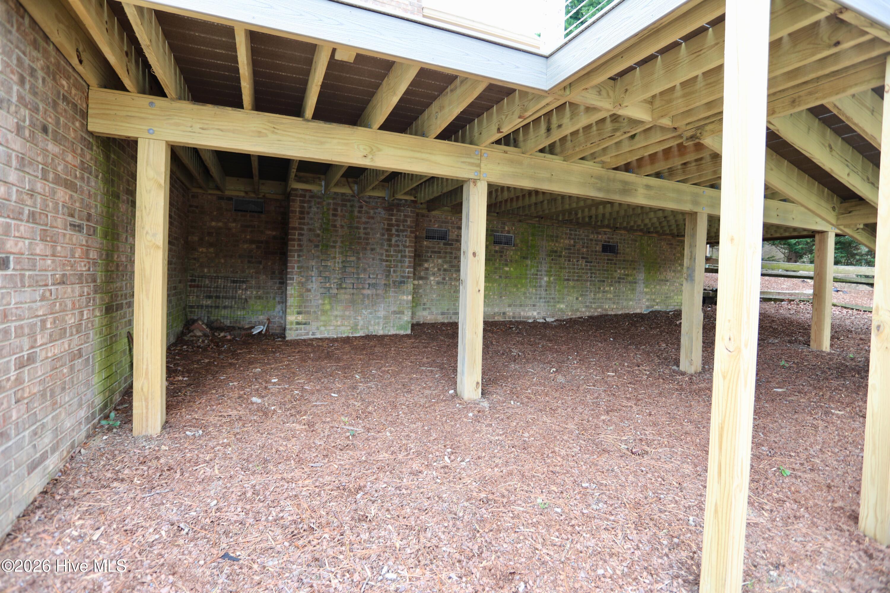 116 Shagbark Court Property Photo 16