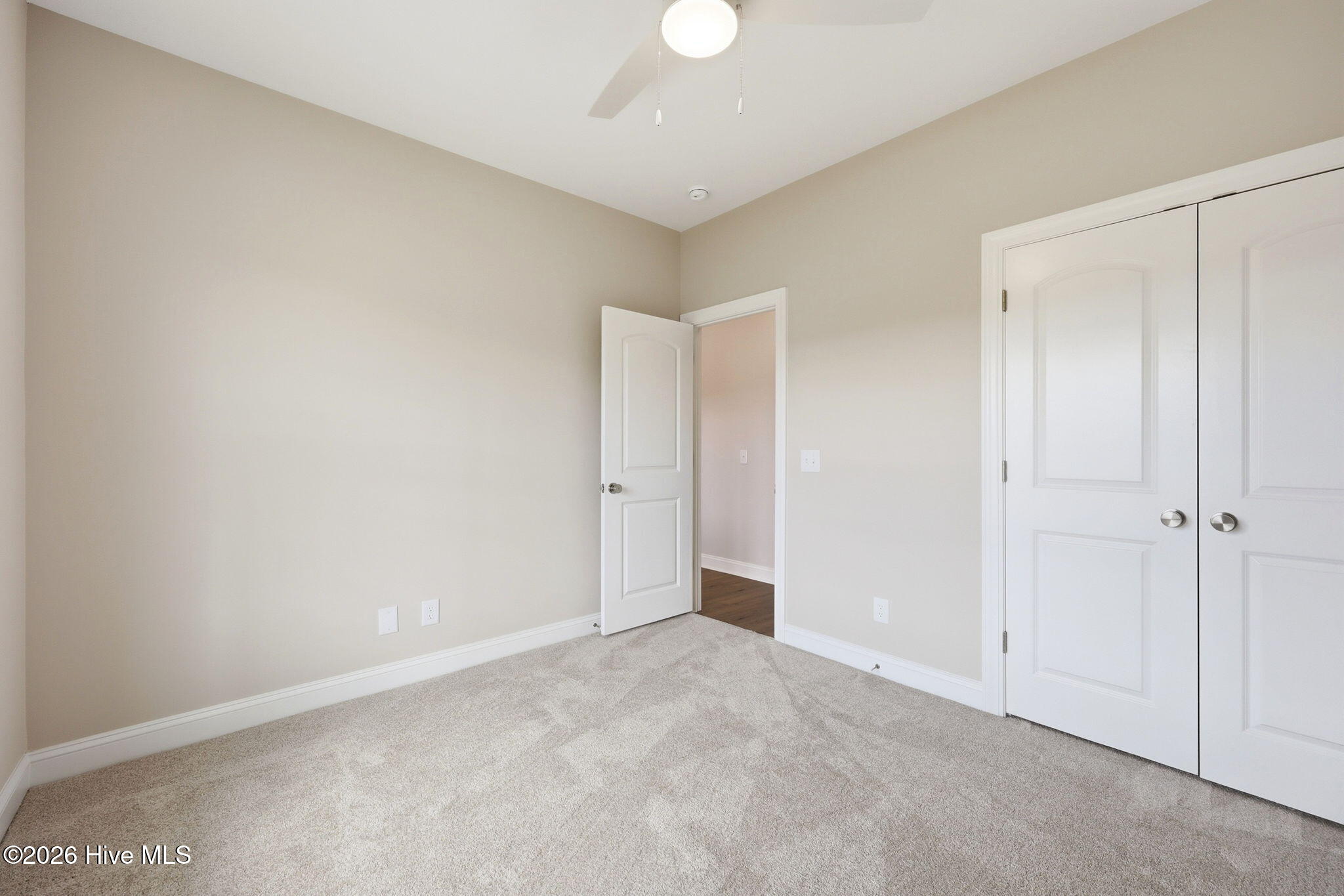 2410 Great Laurel Court Property Photo 7