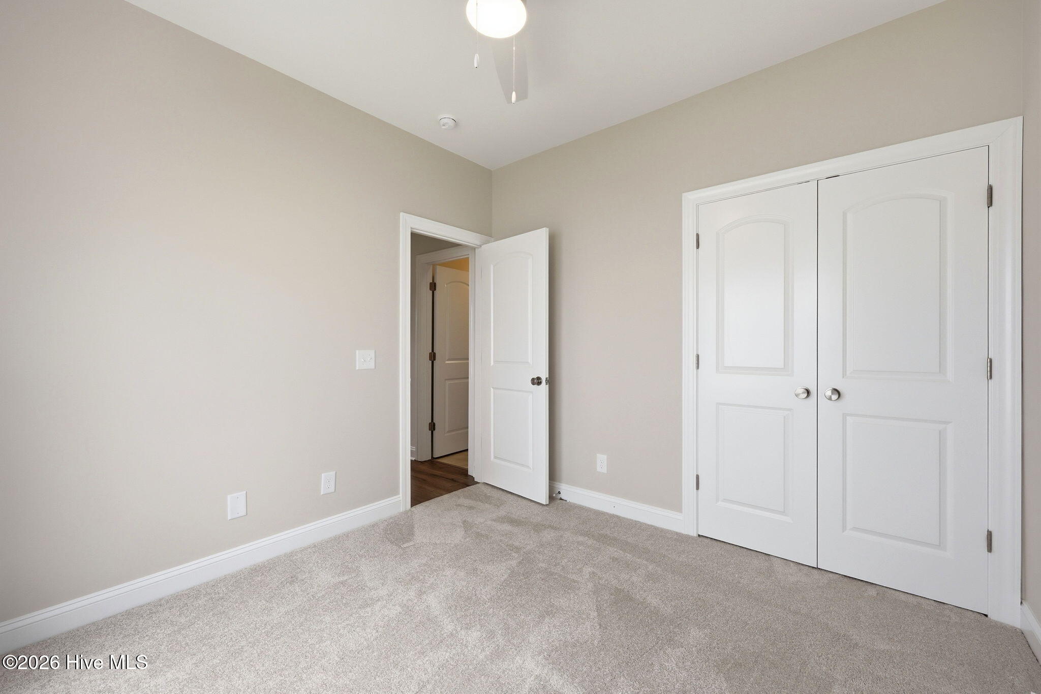 2410 Great Laurel Court Property Photo 11