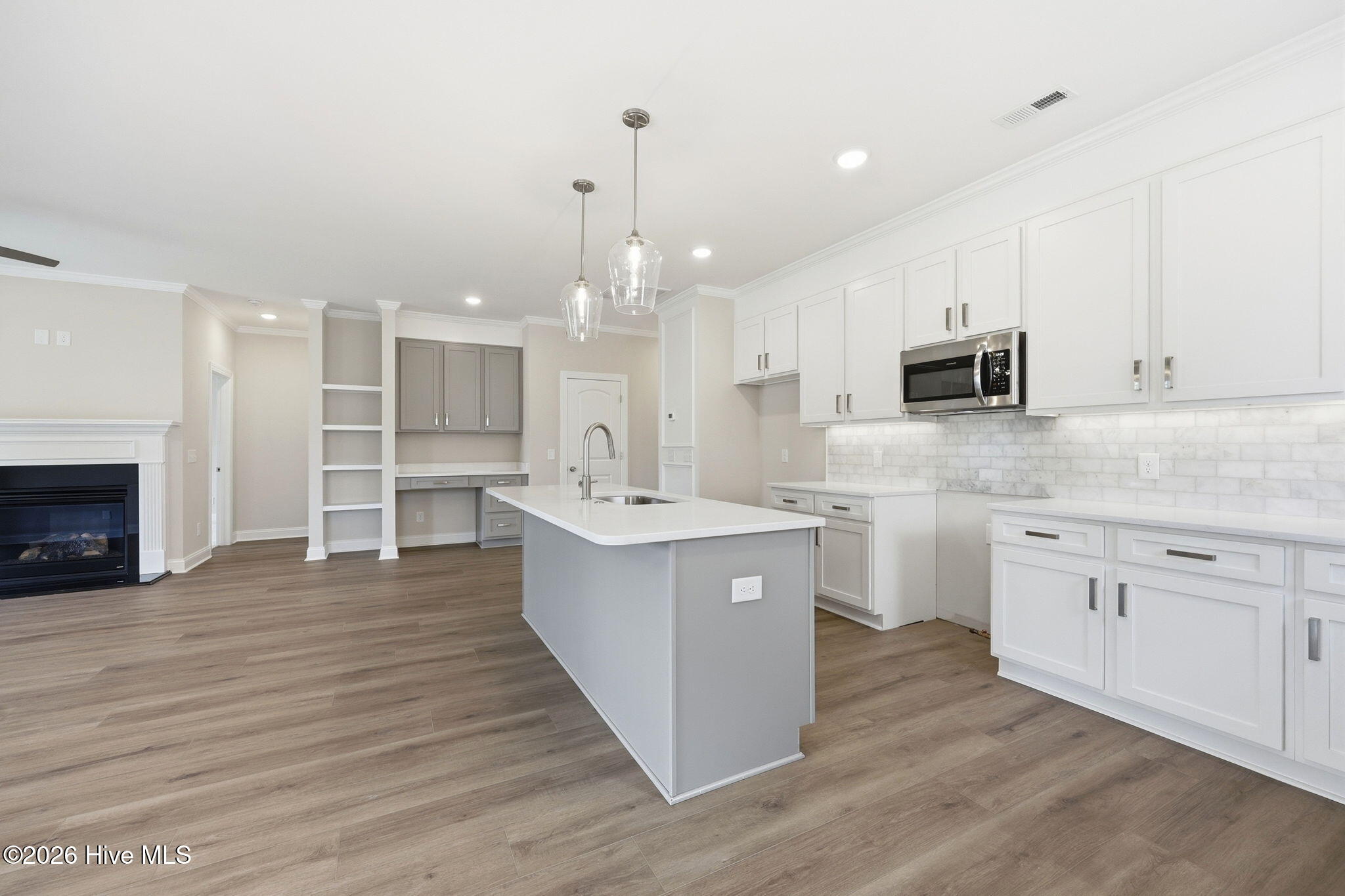 2410 Great Laurel Court Property Photo 18