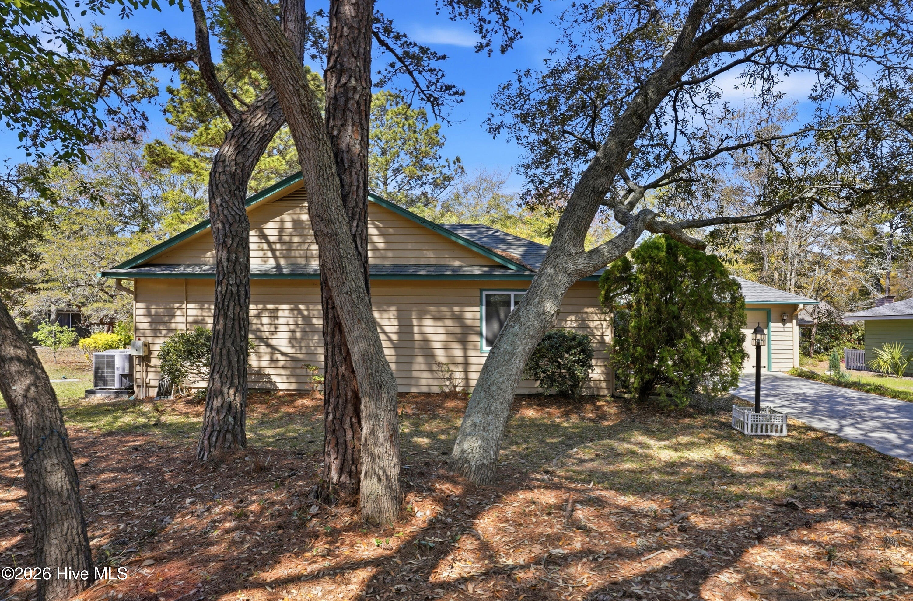 620 Jasmine Lane Sw Property Photo 2