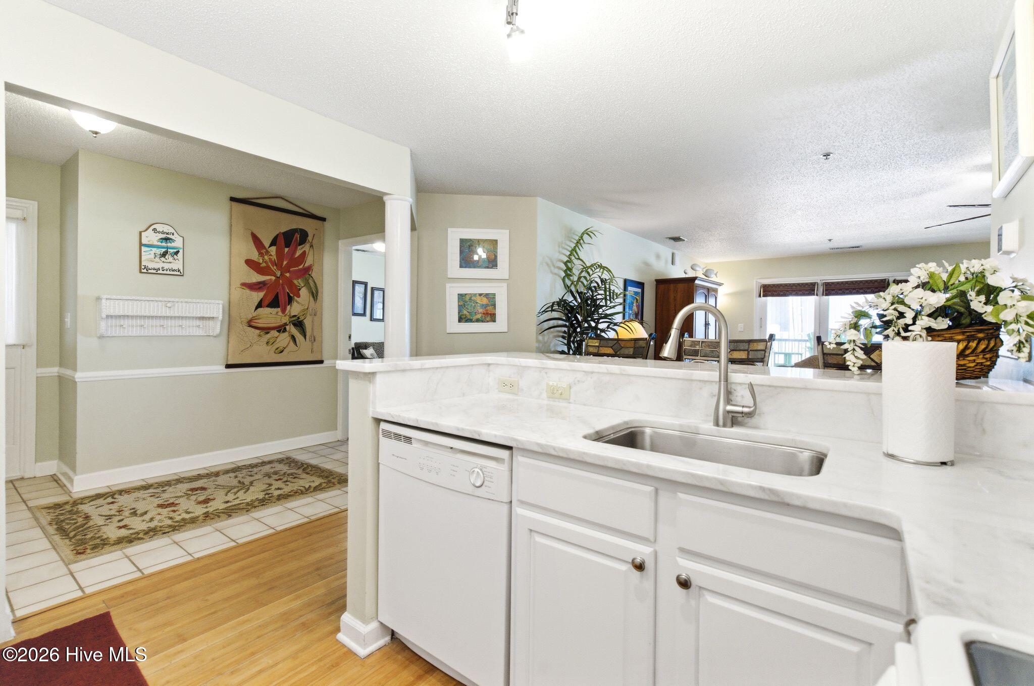790 New River Inlet Road Unit 220a Property Photo 11