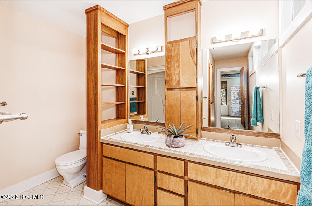 109 Spinnaker Cove Property Photo 10