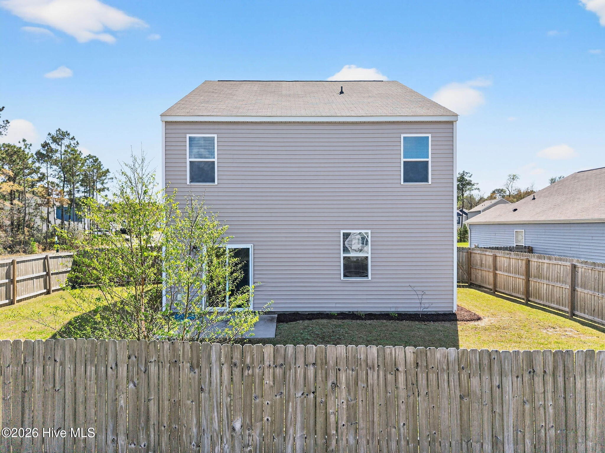 1573 Murre Court Se Property Photo 5