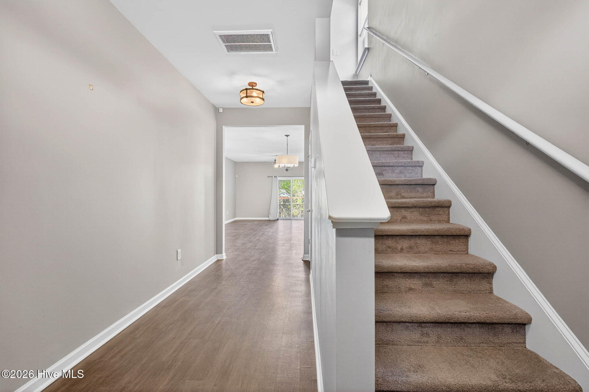 1573 Murre Court Se Property Photo 12