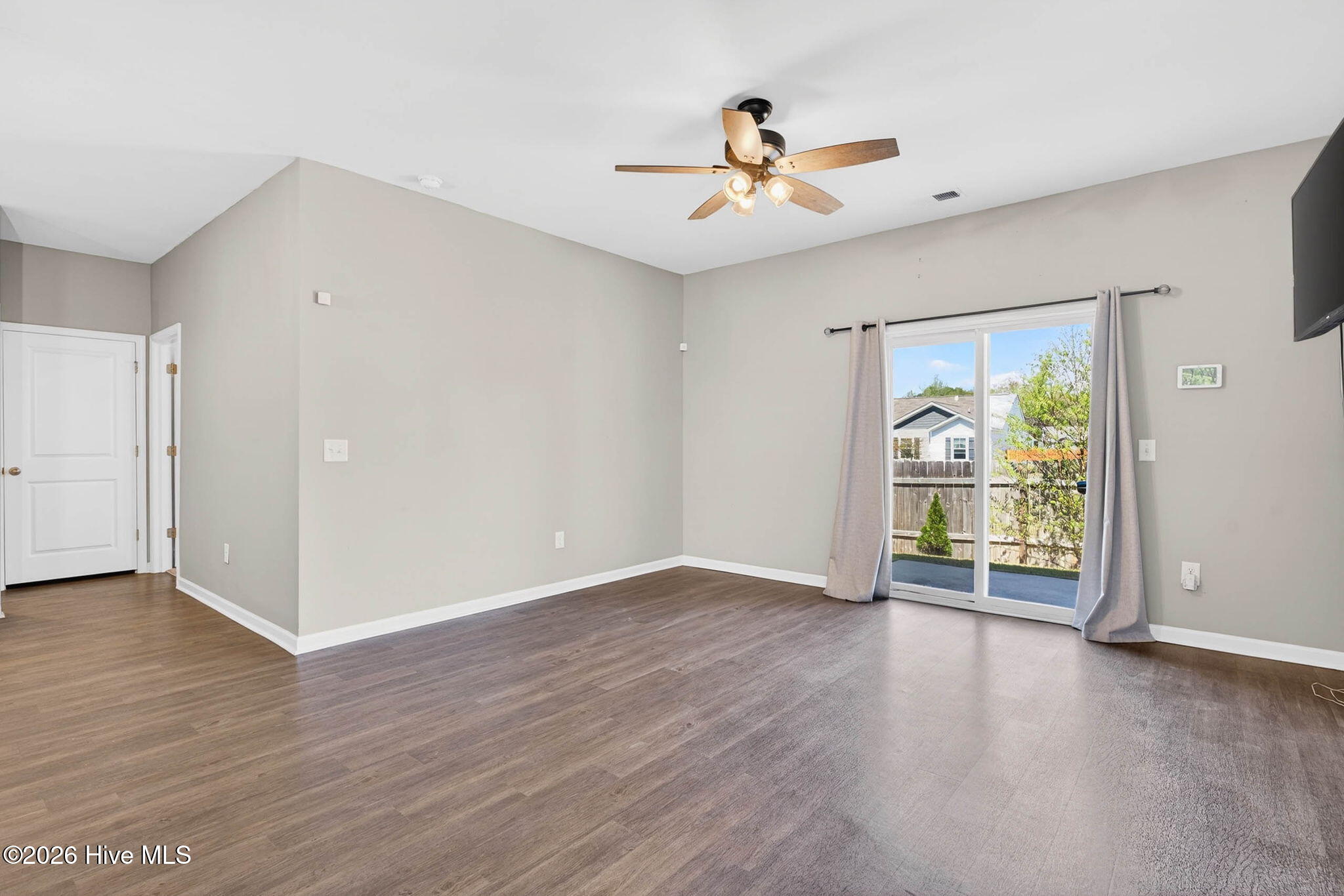 1573 Murre Court Se Property Photo 15