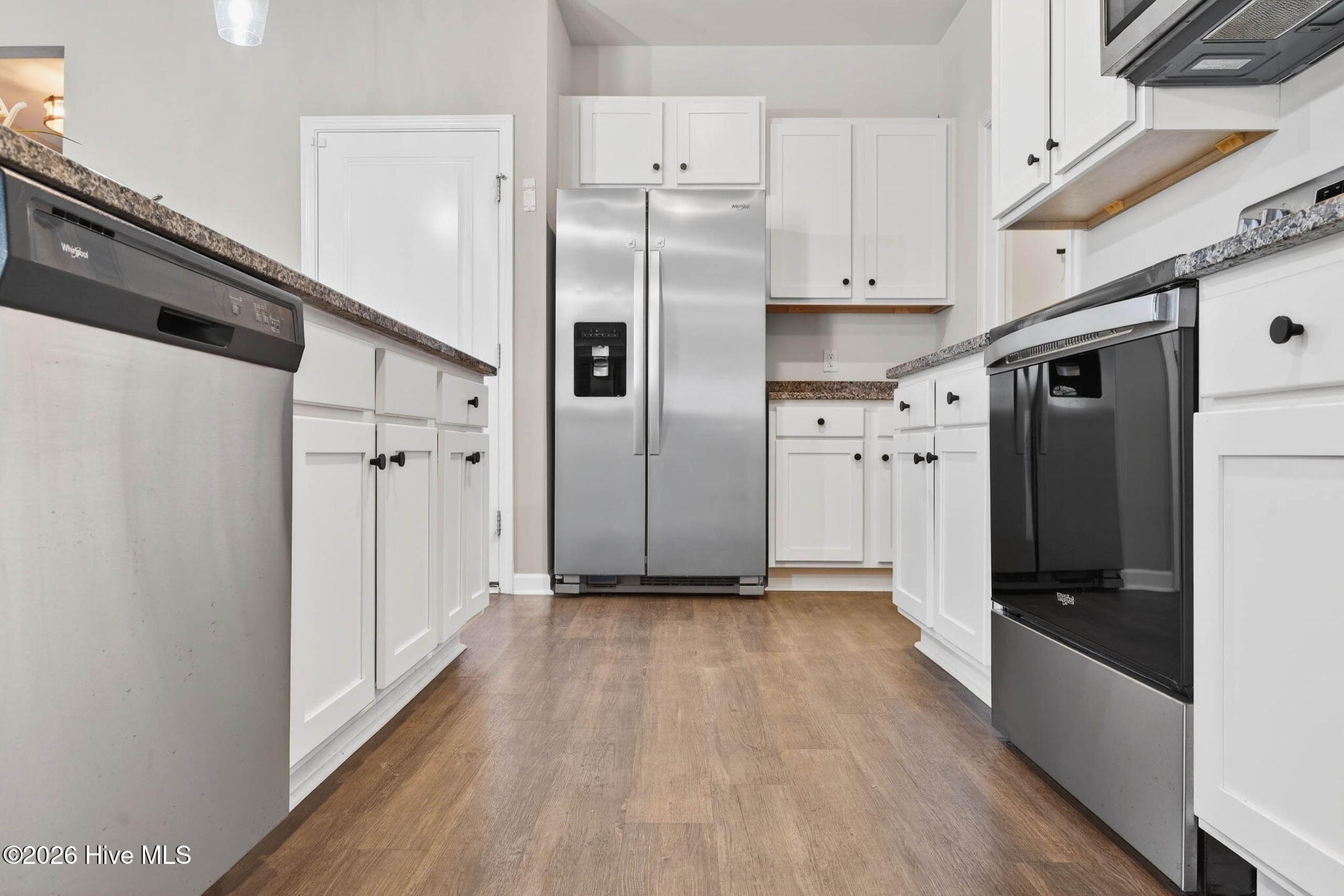 1573 Murre Court Se Property Photo 19