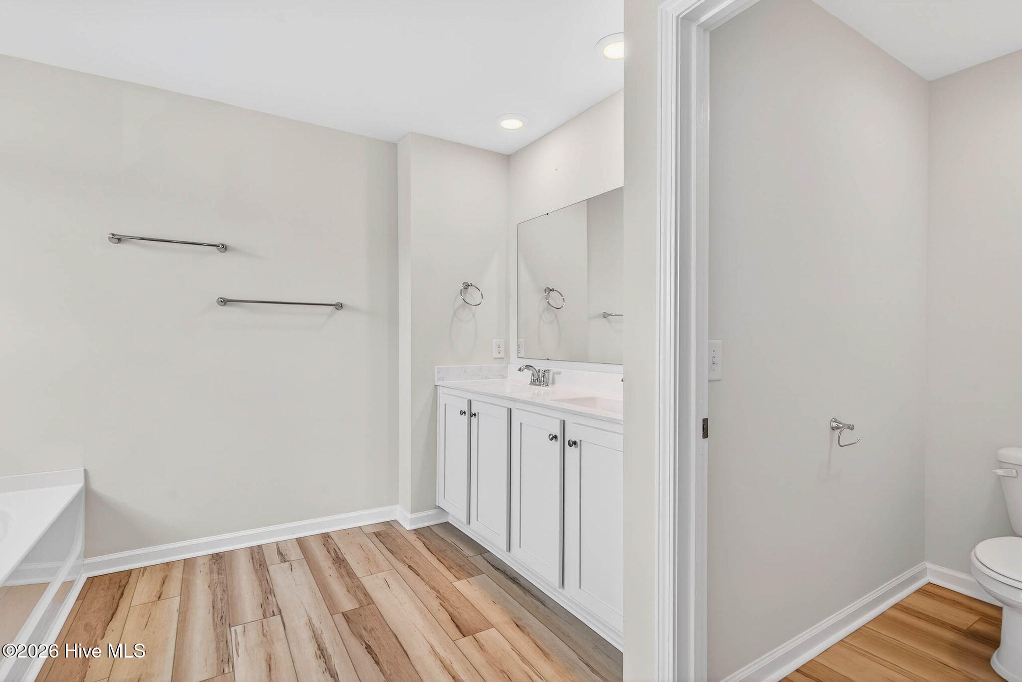 1573 Murre Court Se Property Photo 28