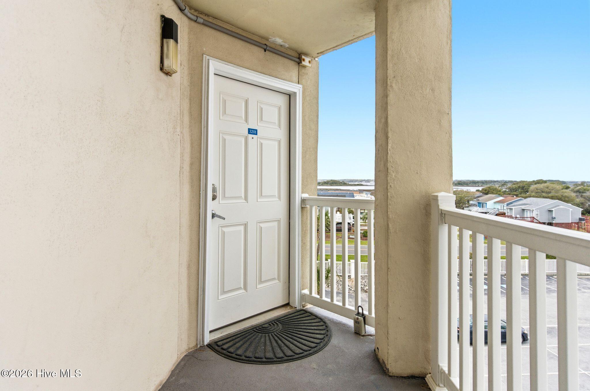 2000 New River Inlet Road 3201 Property Photo 2
