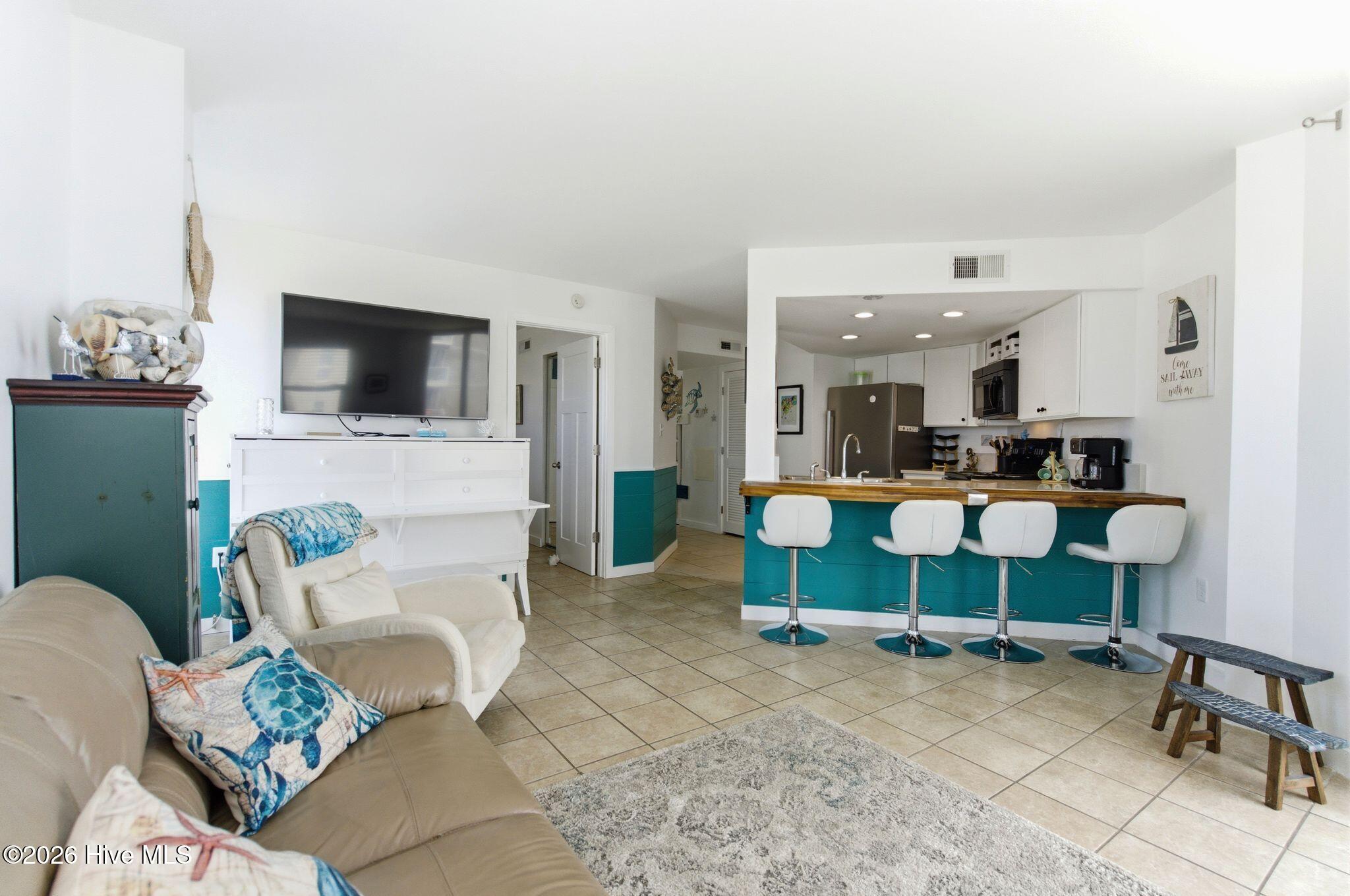 2000 New River Inlet Road 3201 Property Photo 14
