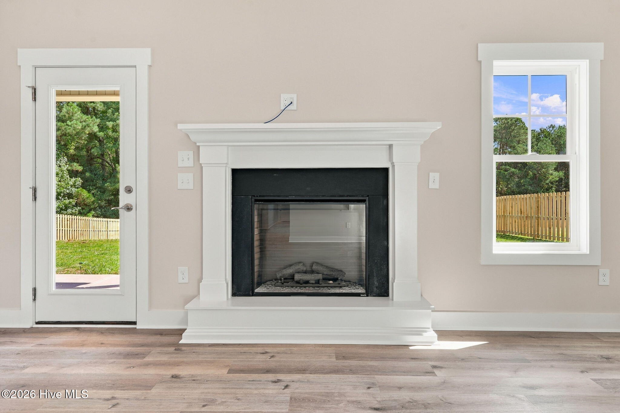 452 James Street Property Photo 17