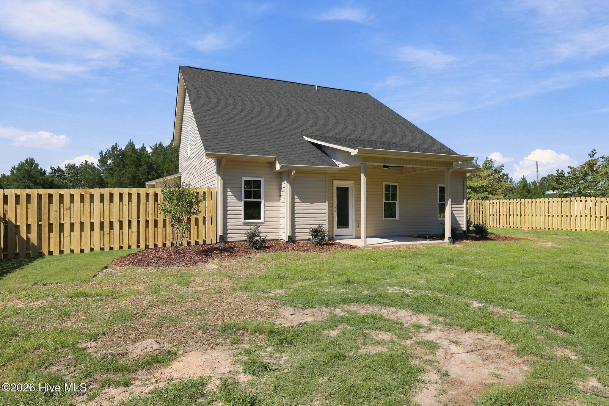 452 James Street Property Photo 40