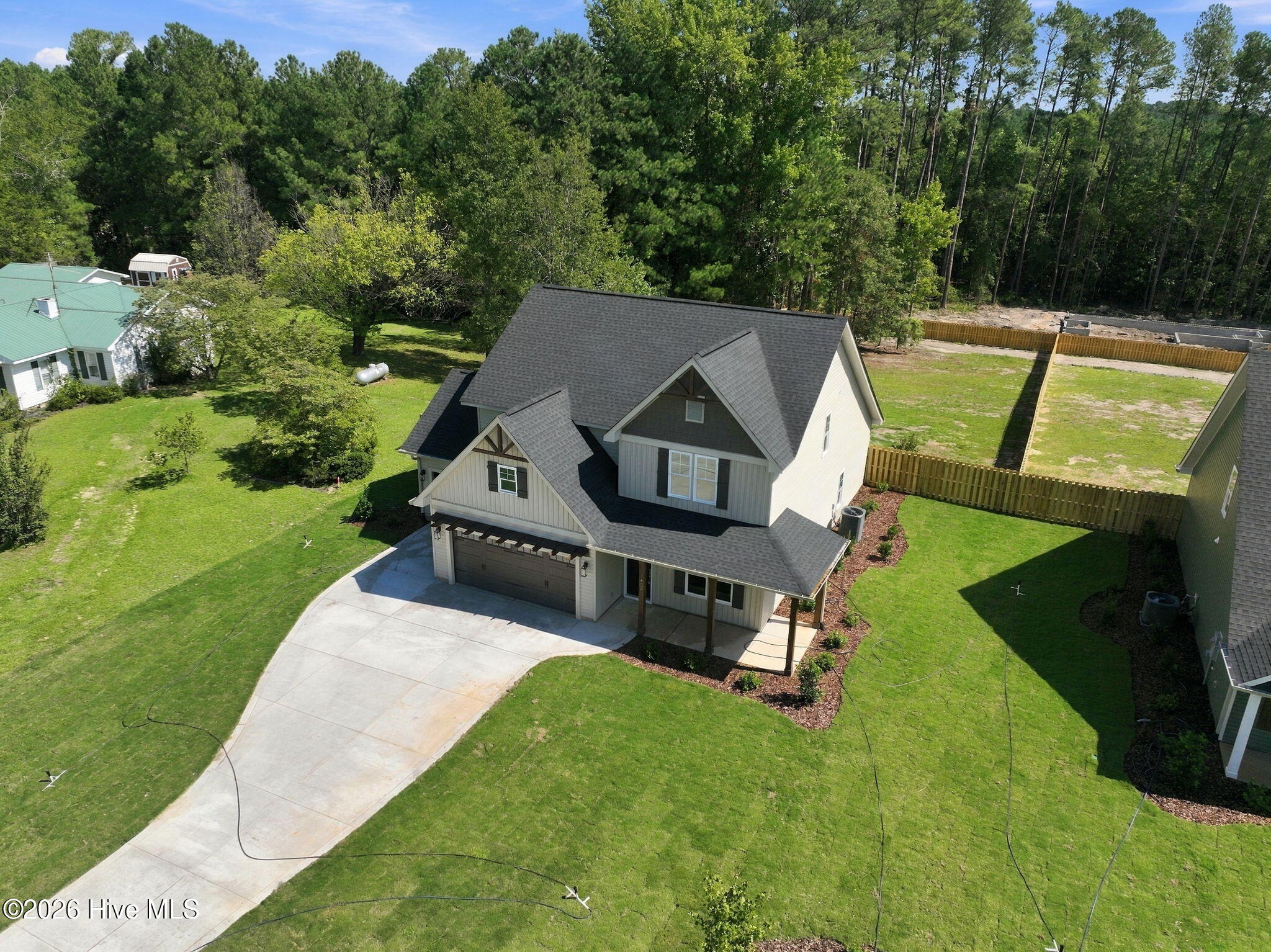 452 James Street Property Photo 45
