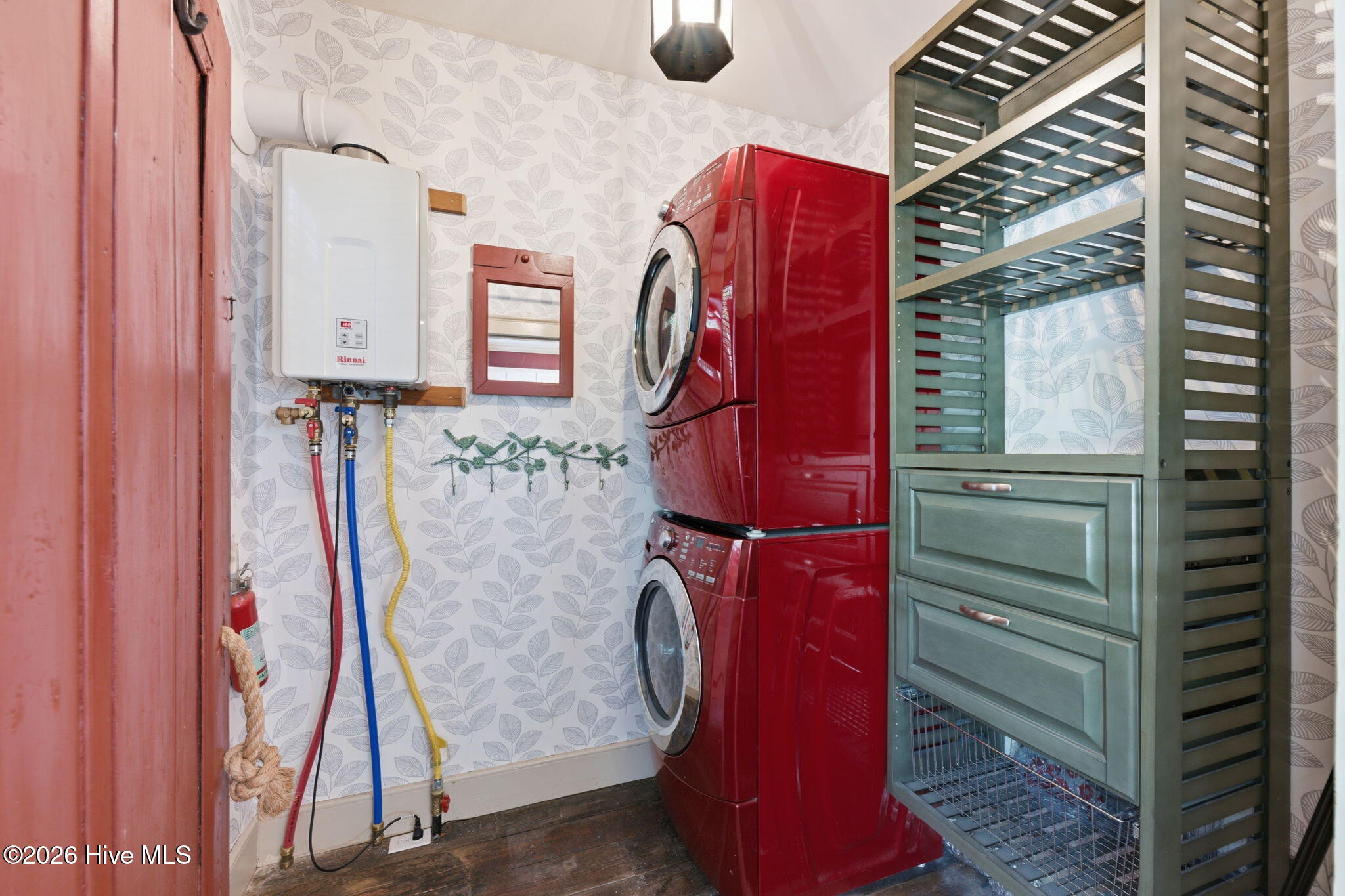 804 Pollock Street Property Photo 14